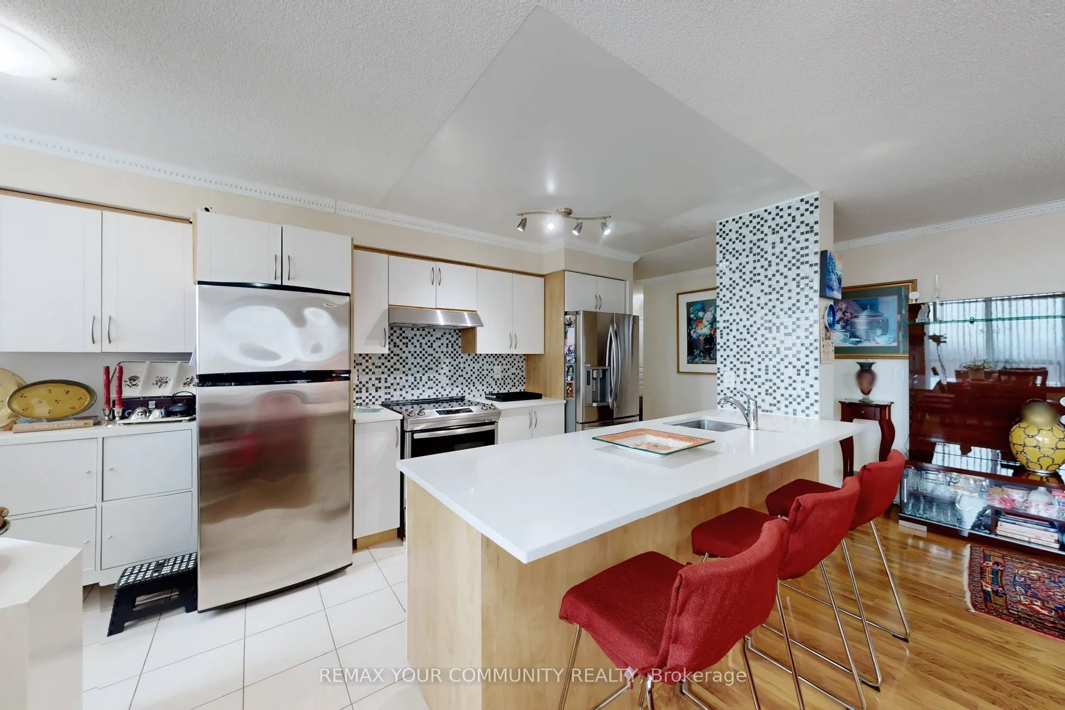 503 Beecroft Road #607