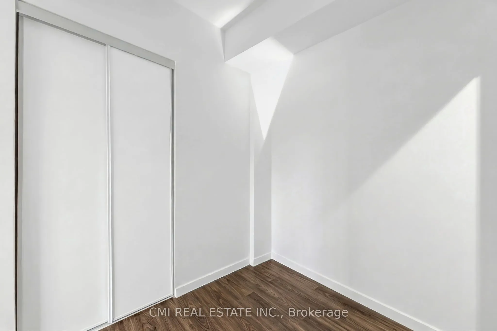 319 Jarvis Street #3207