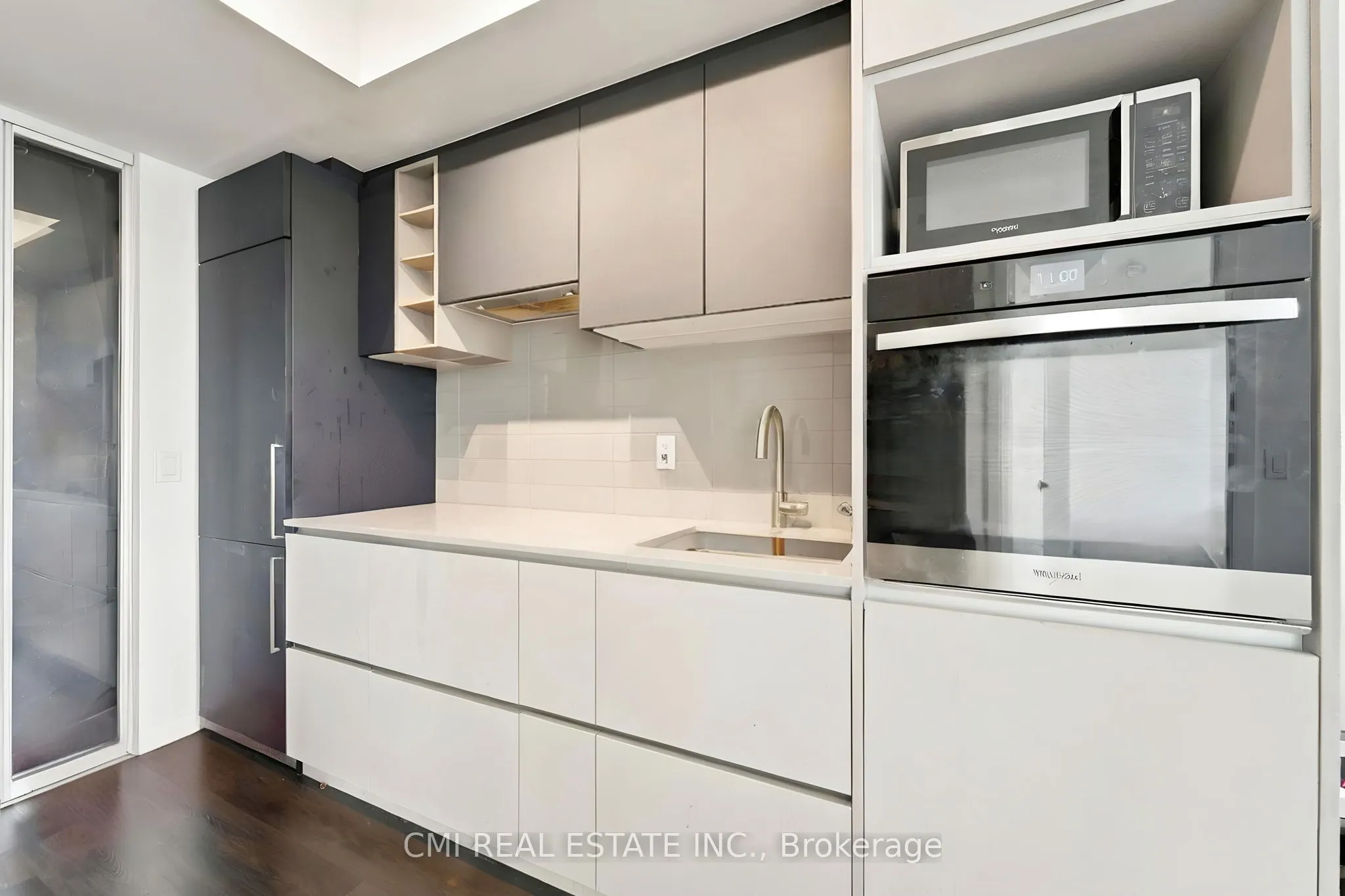 319 Jarvis Street #3207