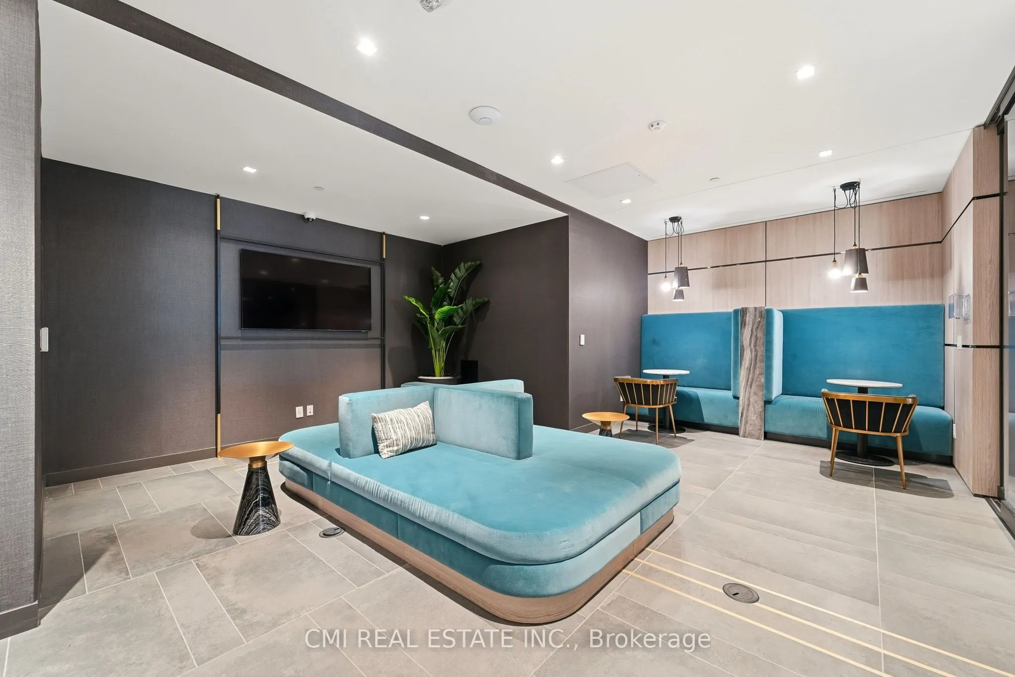 319 Jarvis Street #3207