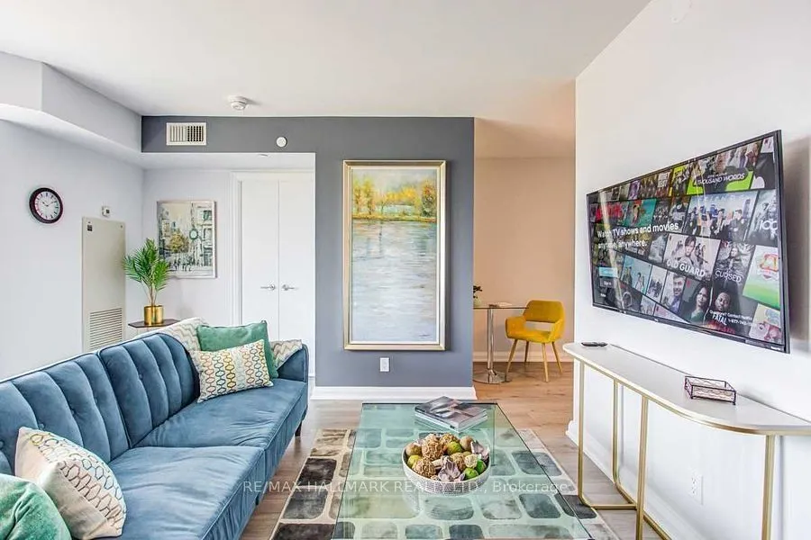 155 Yorkville Avenue #2307