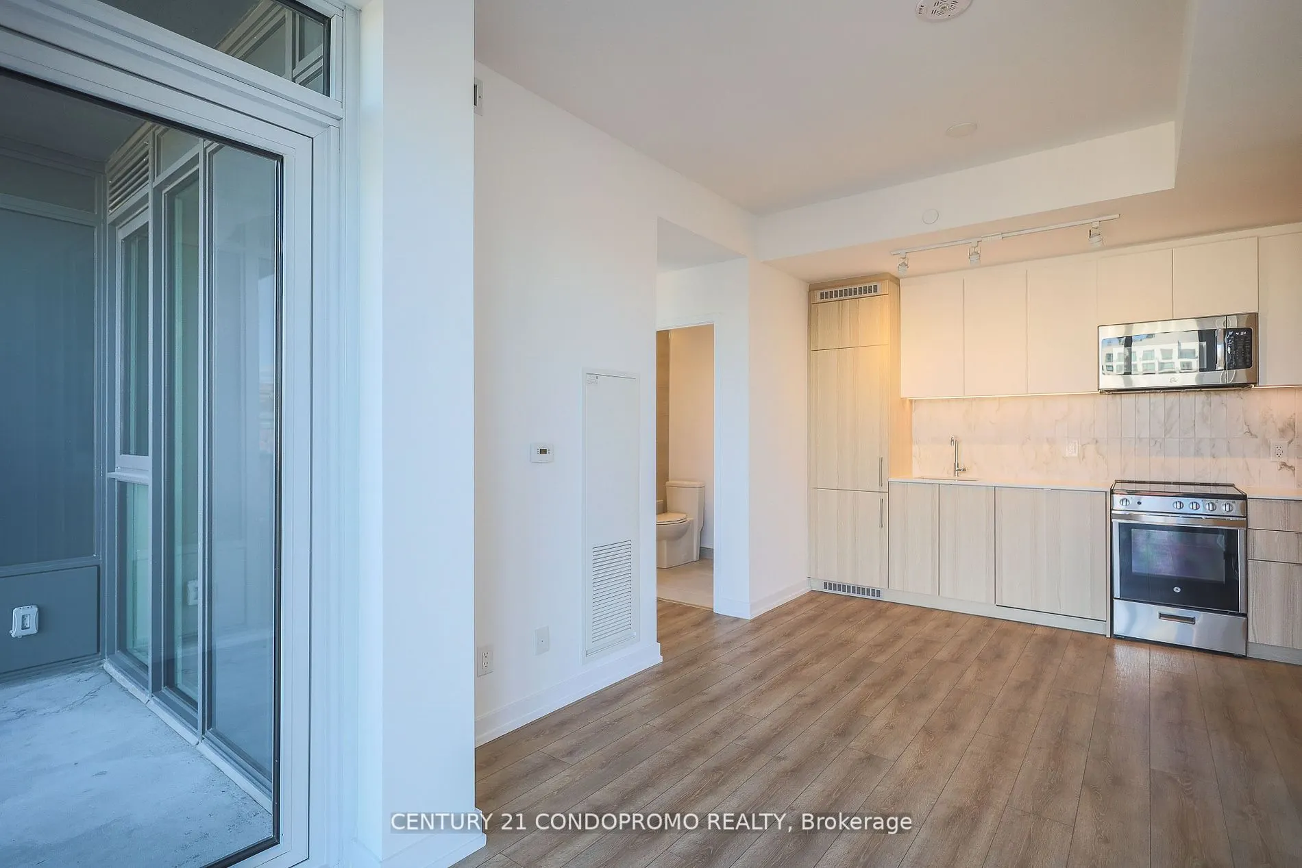 500 Dupont Street #515