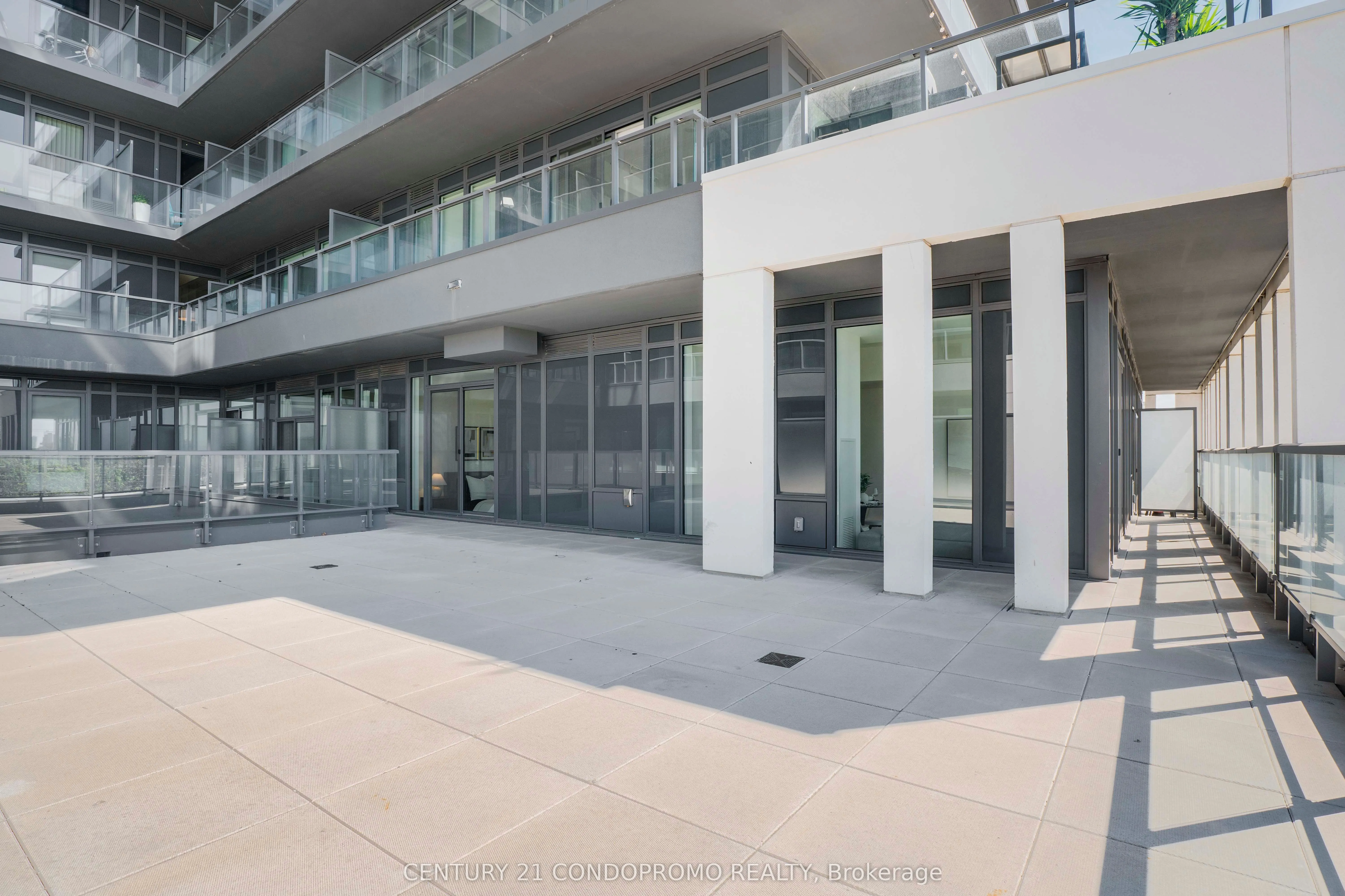 500 Dupont Street #319