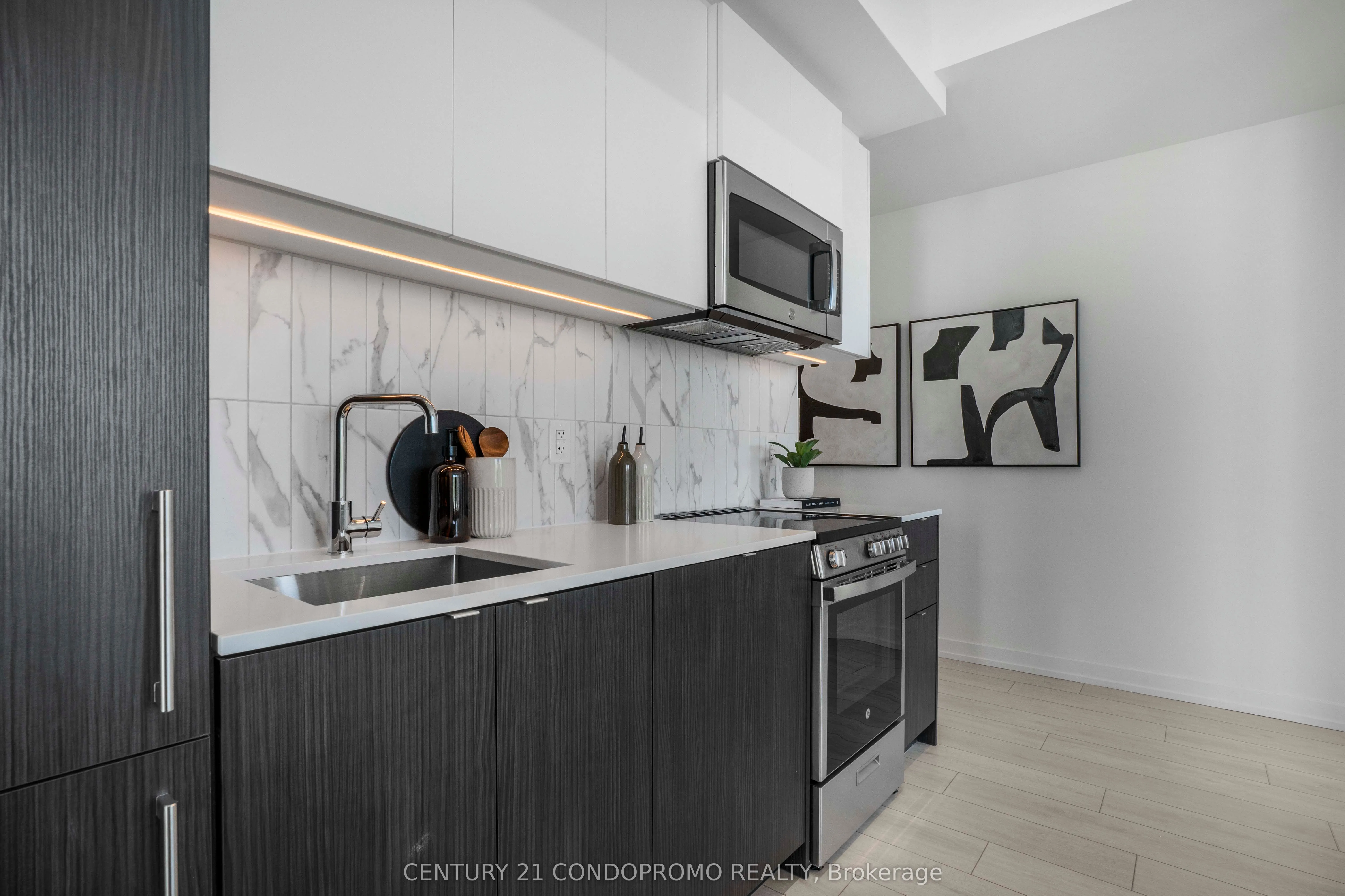 500 Dupont Street #319