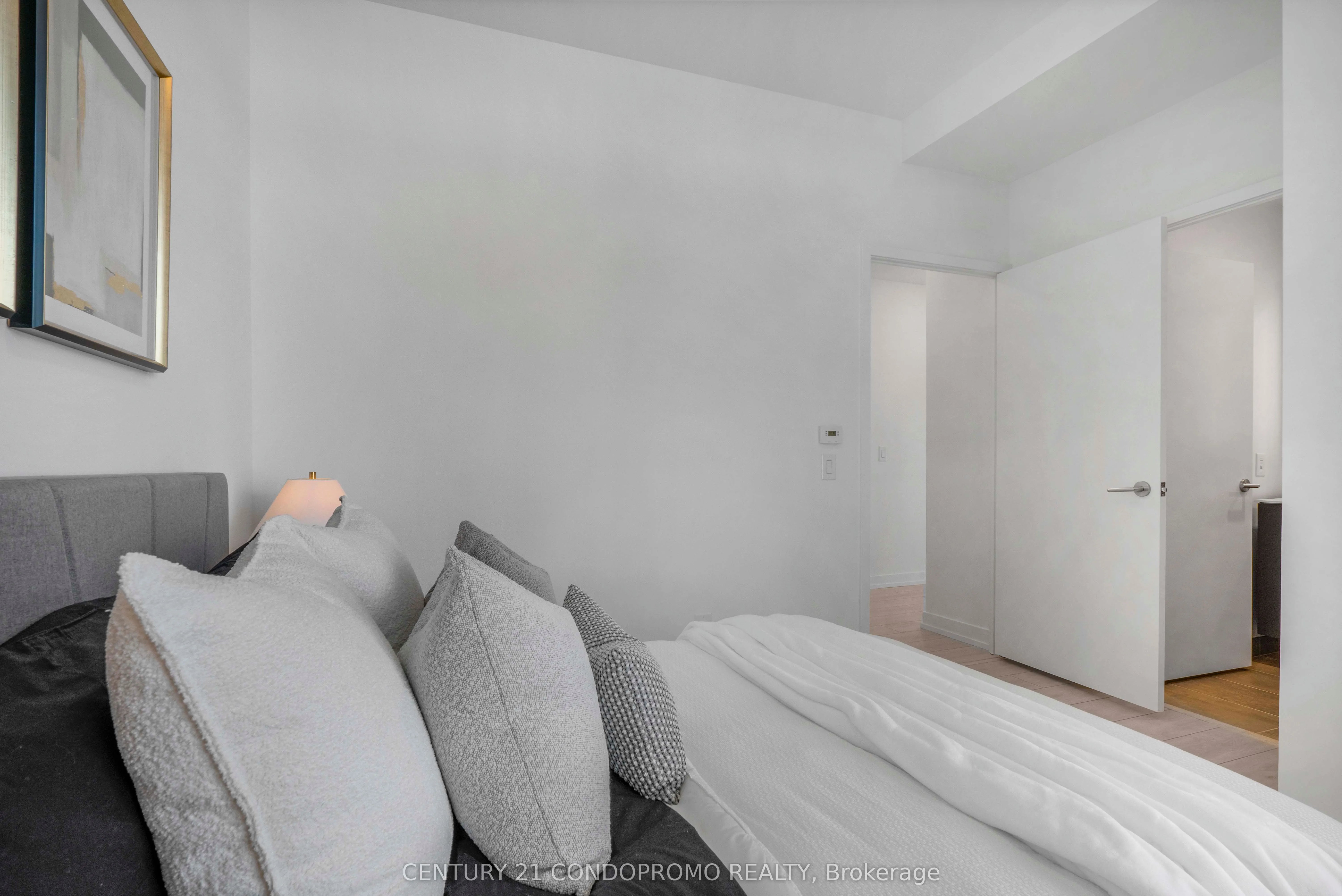 500 Dupont Street #319