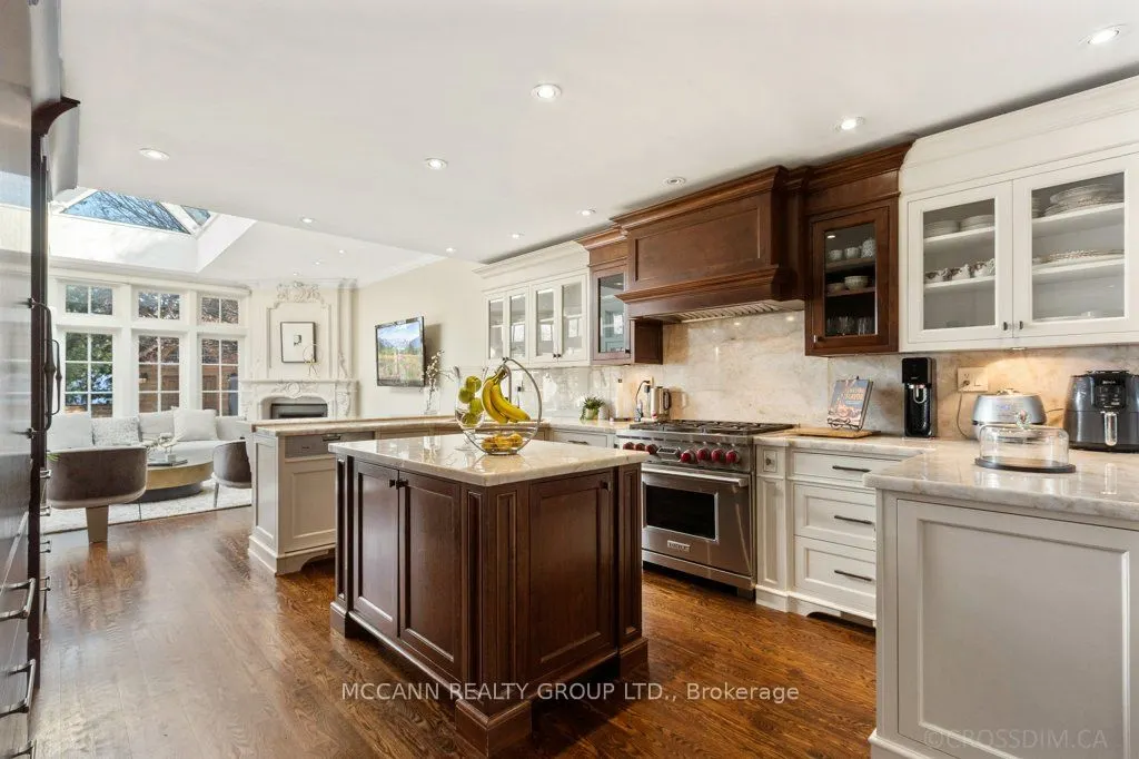 27 Strathgowan Crescent
