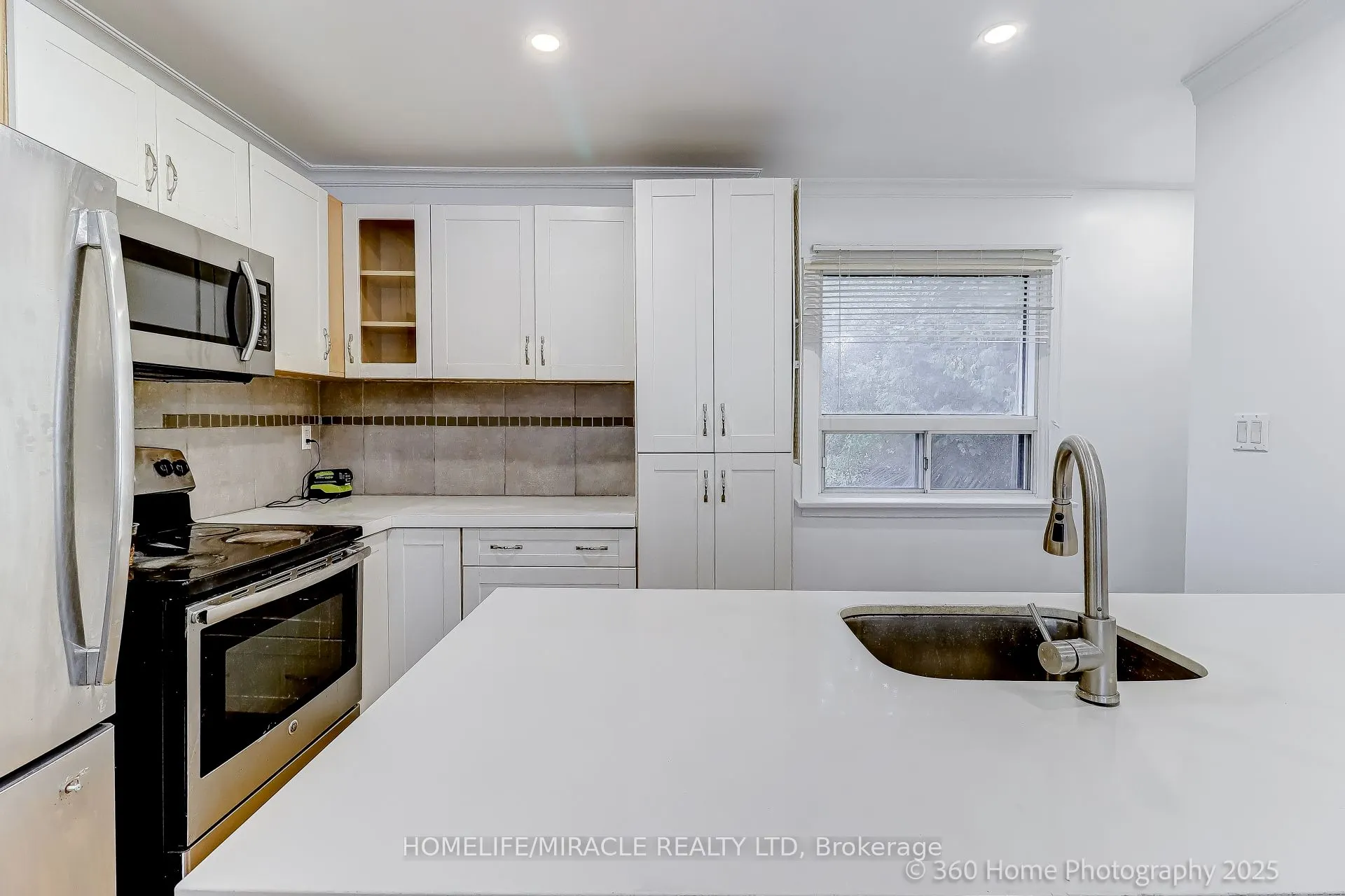 106 Johnston Avenue