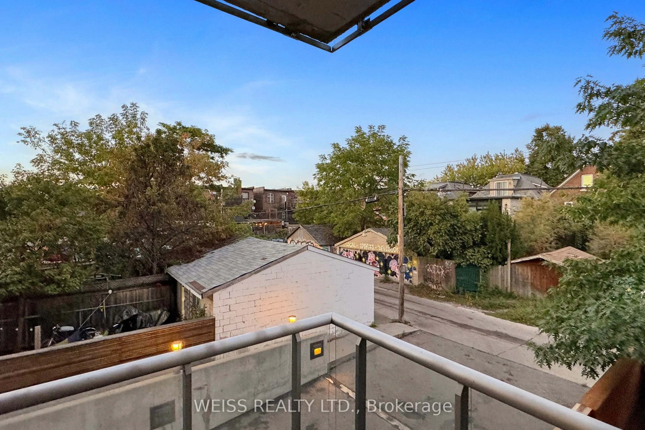 707 Dovercourt Road #215