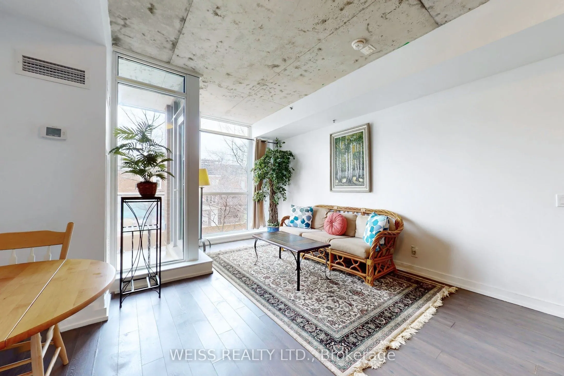 707 Dovercourt Road #215