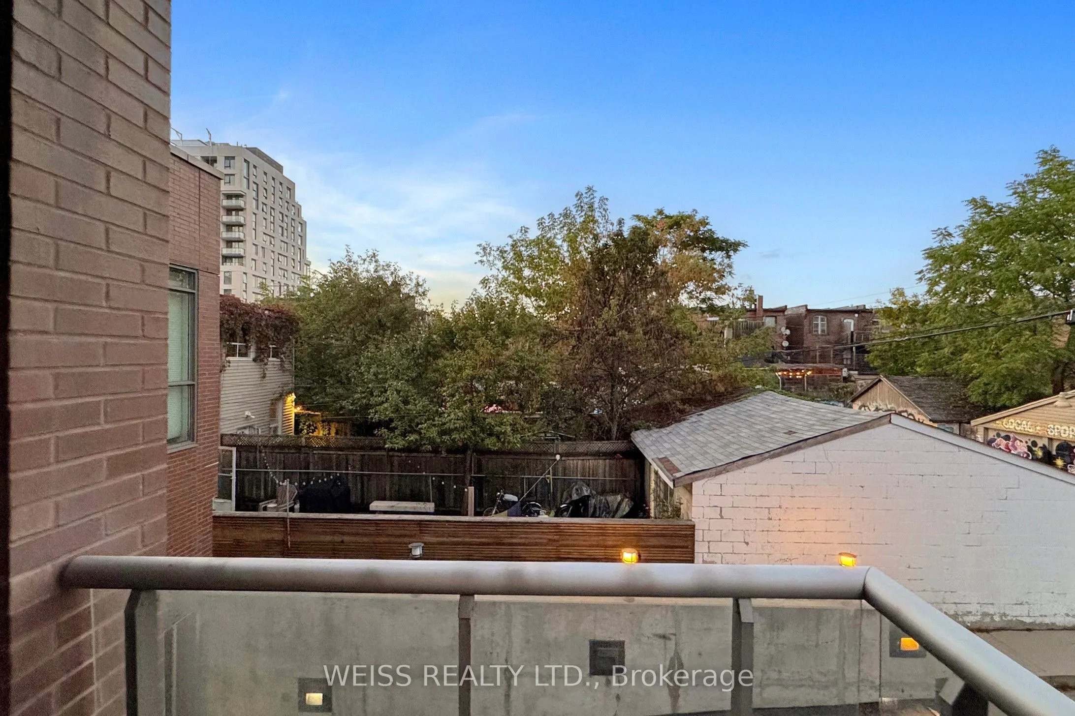 707 Dovercourt Road #215