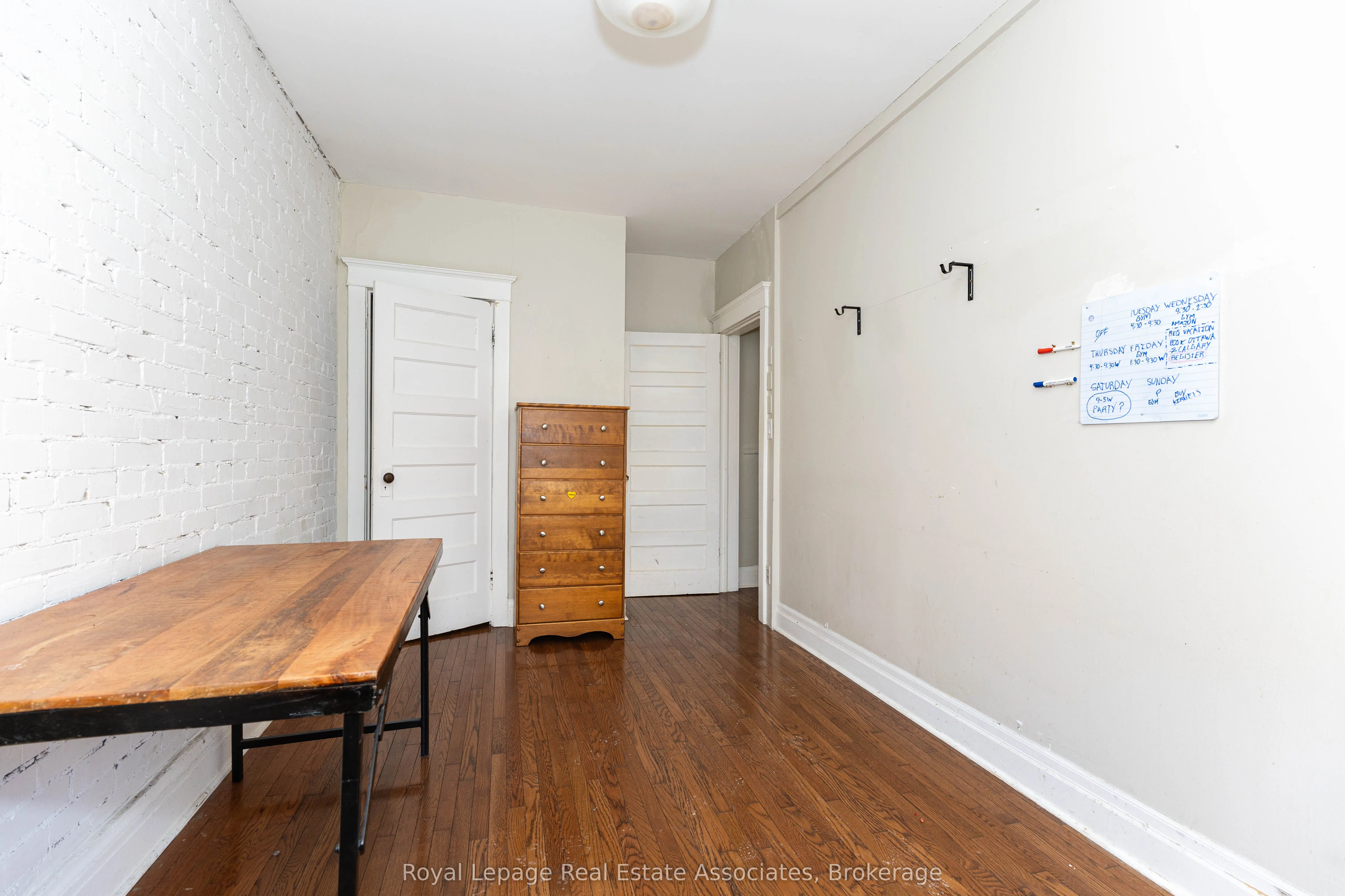 497 Bloor Street W #16 (3rd)