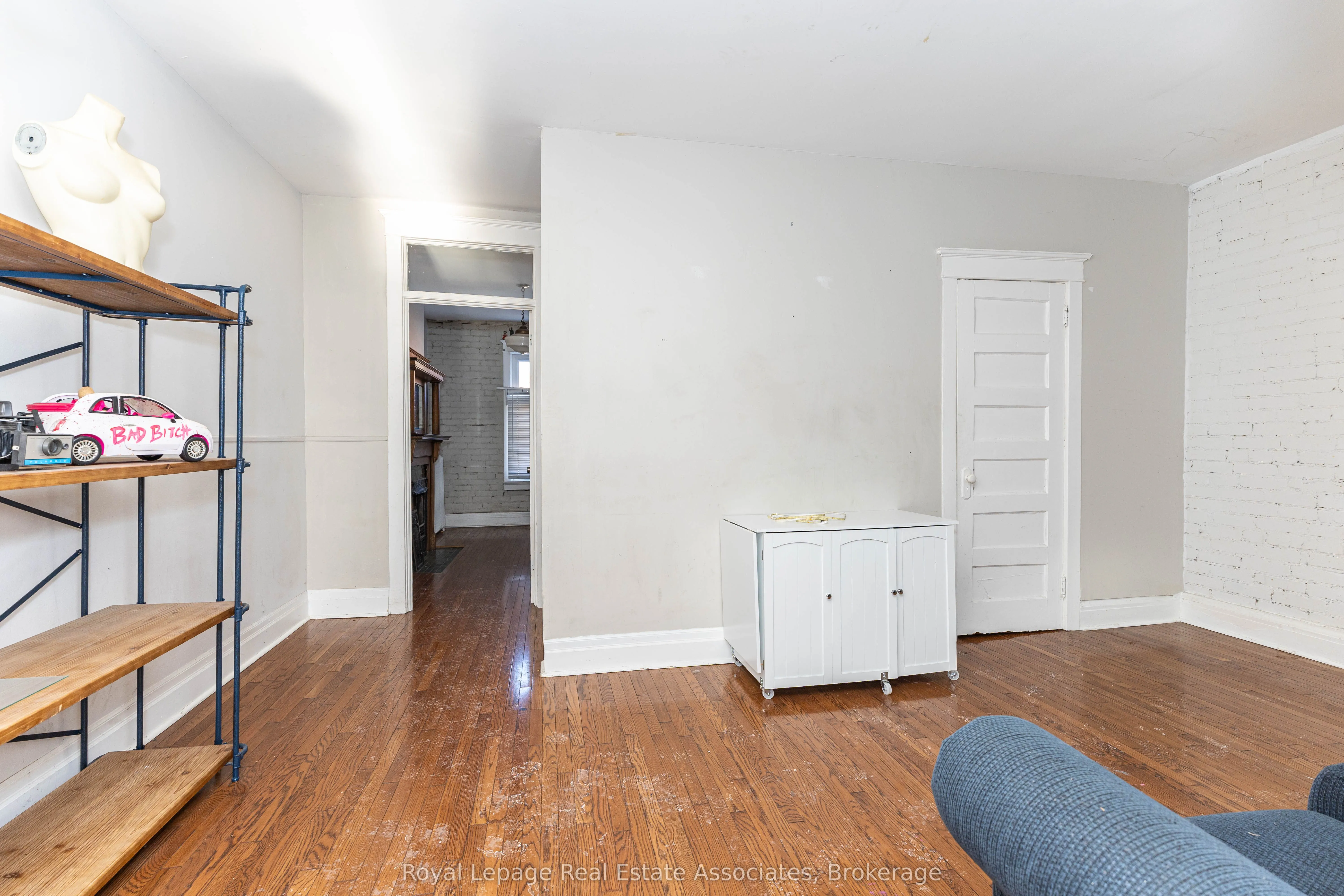 497 Bloor Street W #16 (3rd)