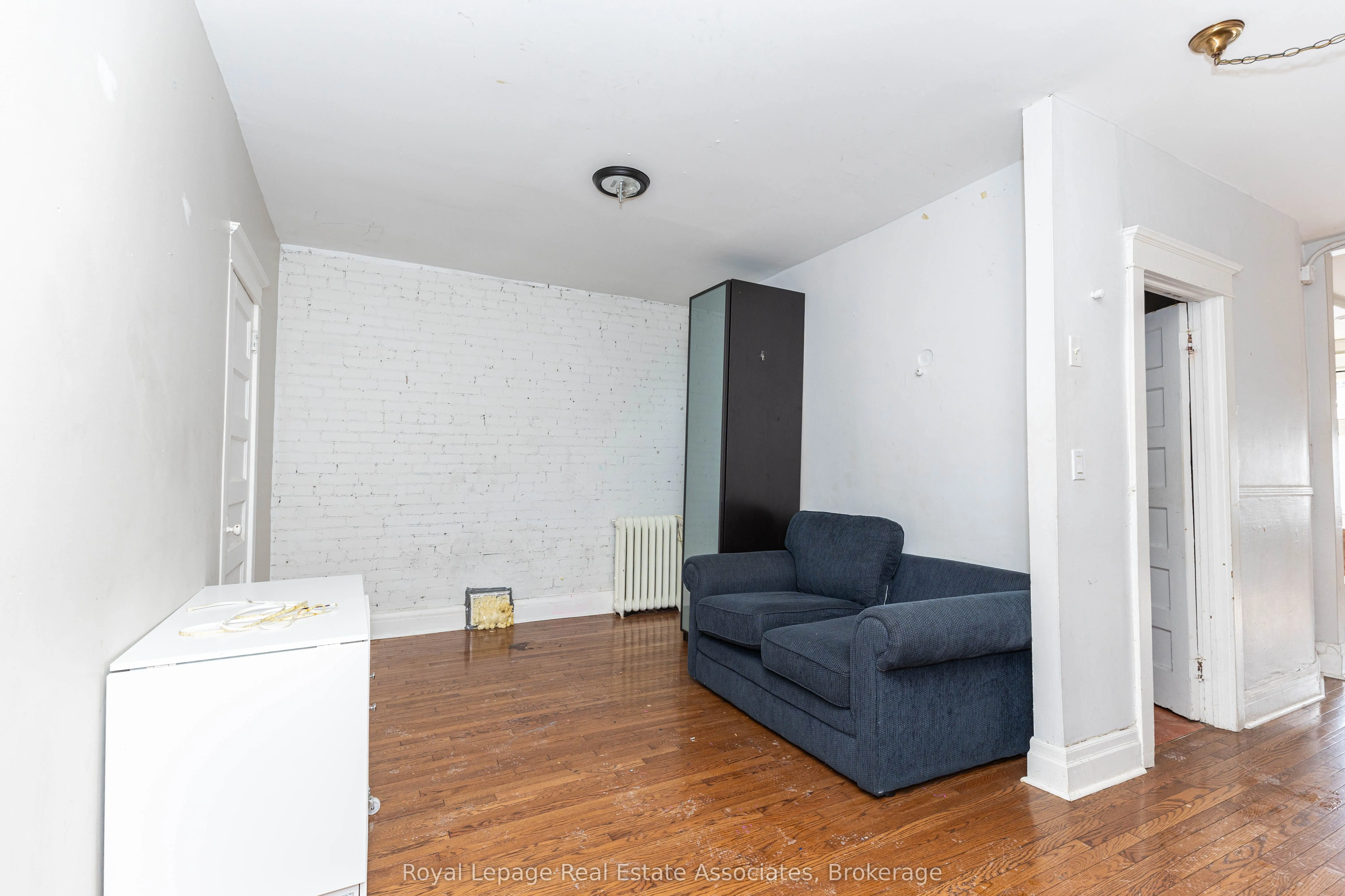 497 Bloor Street W #16 (3rd)
