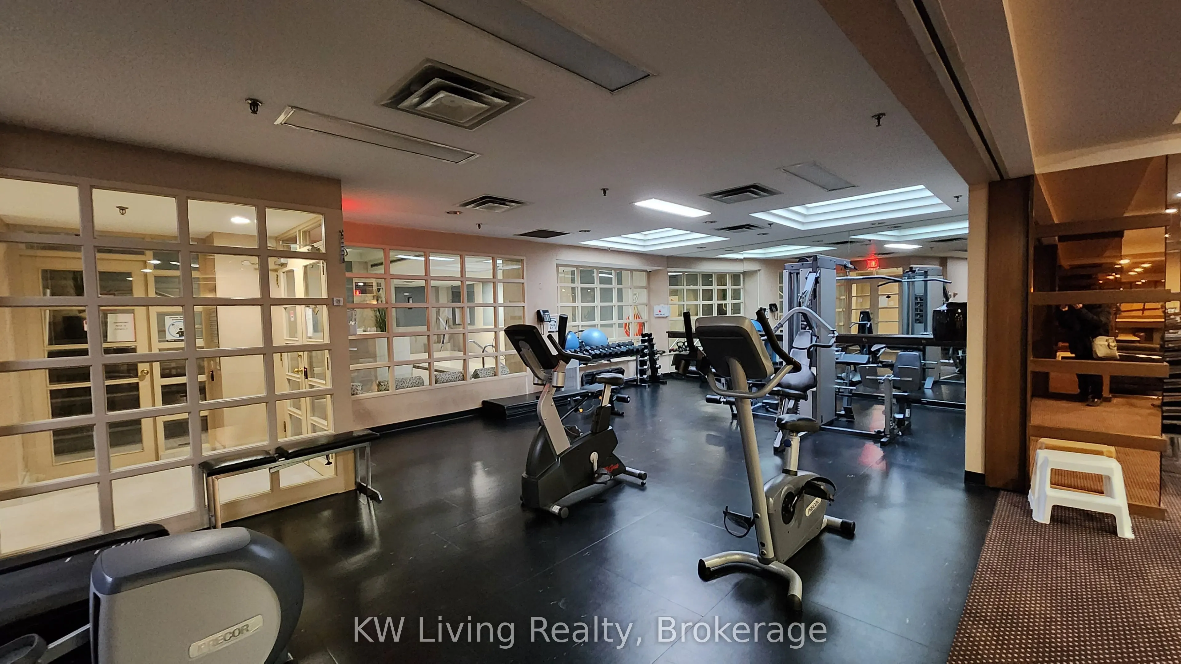 7 Broadway Avenue #PH-F