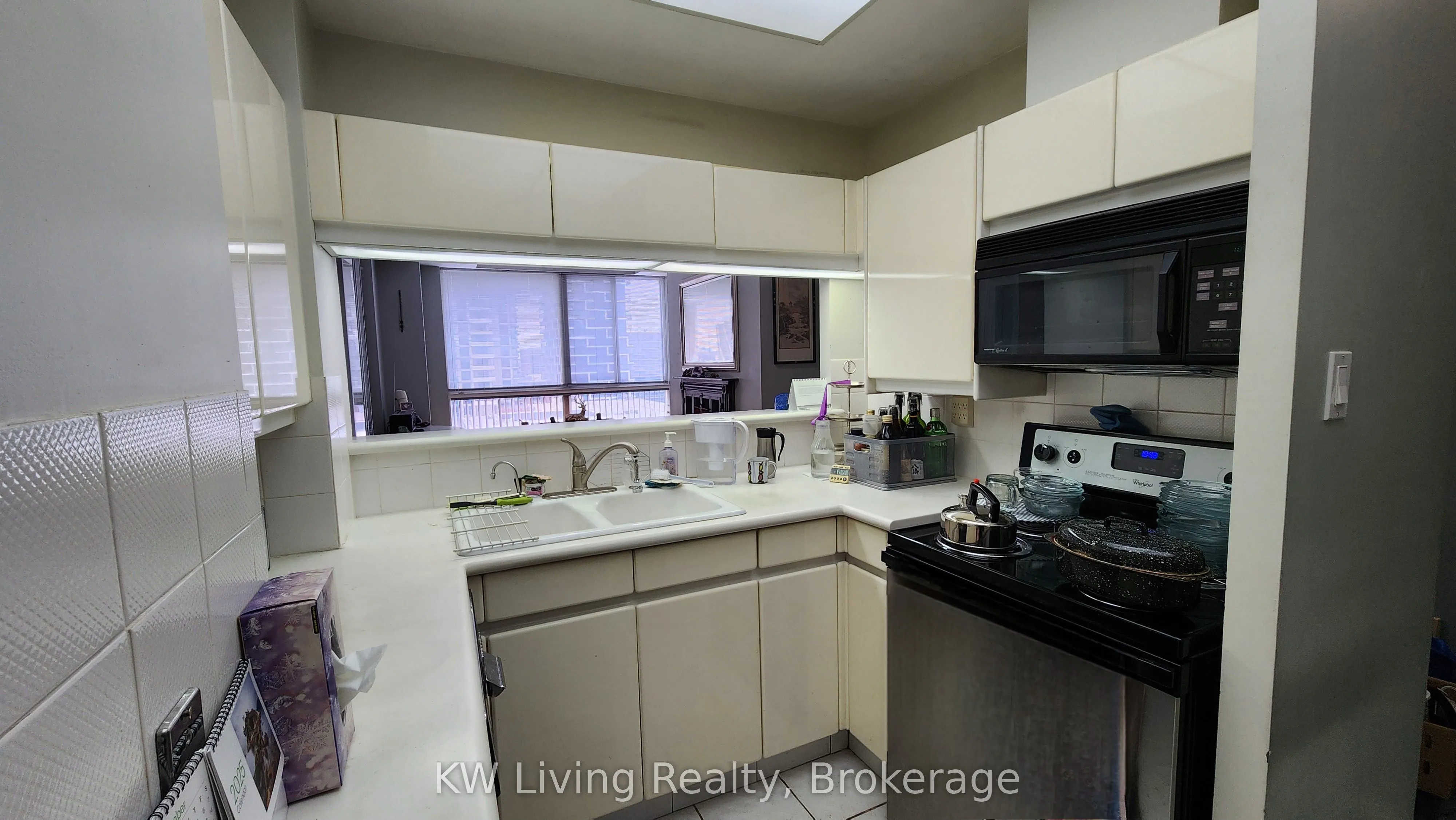 7 Broadway Avenue #PH-F