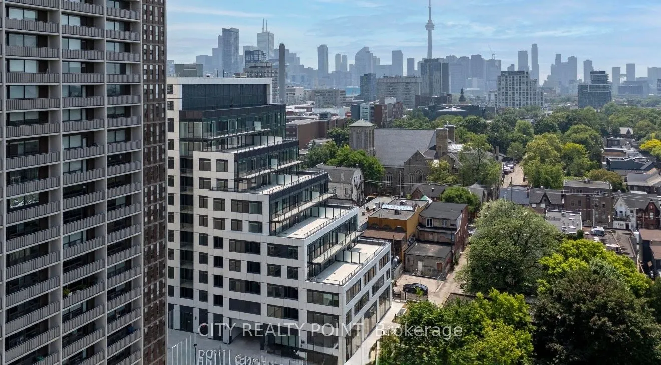 664 Spadina Avenue #1001