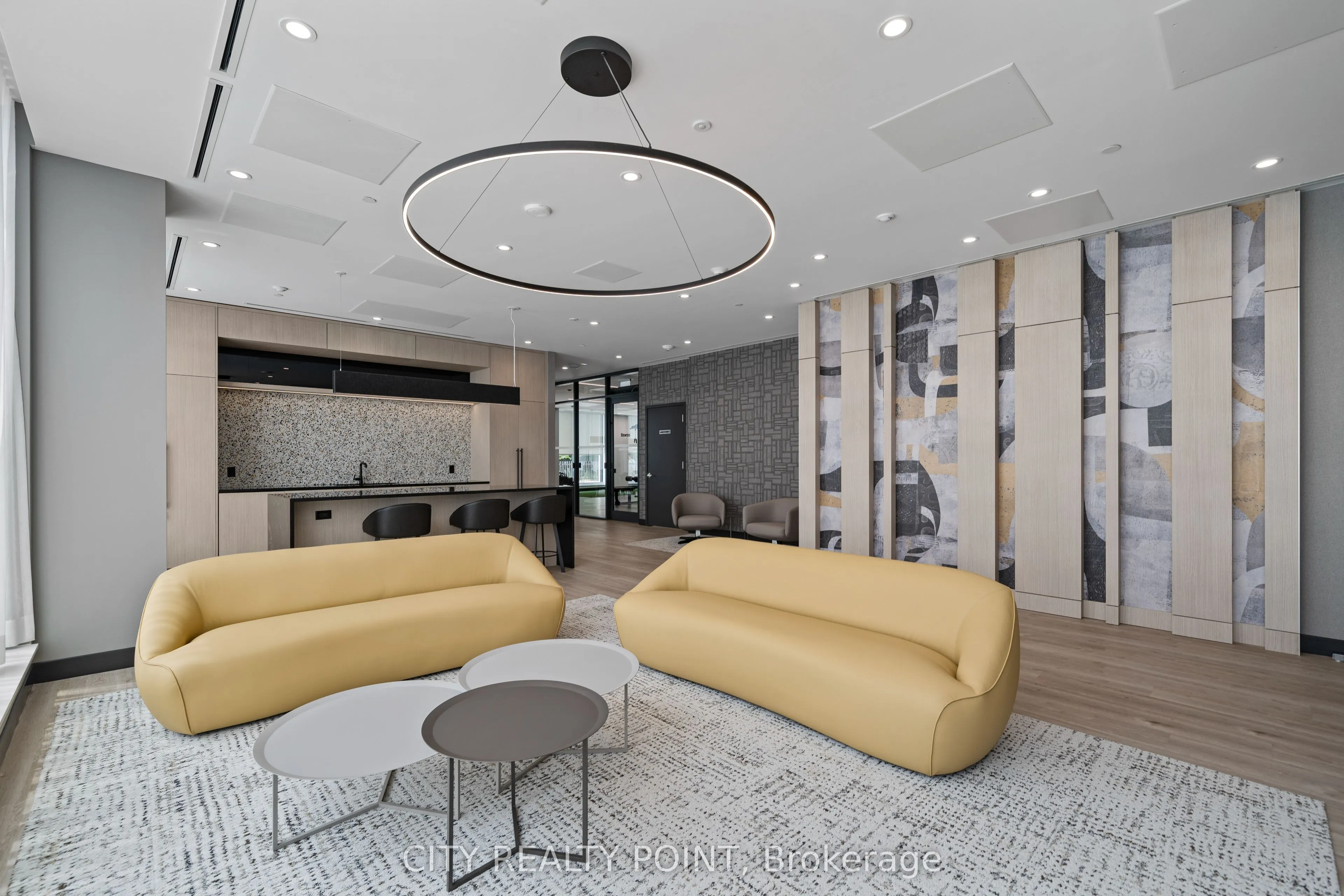 664 Spadina Avenue #1001