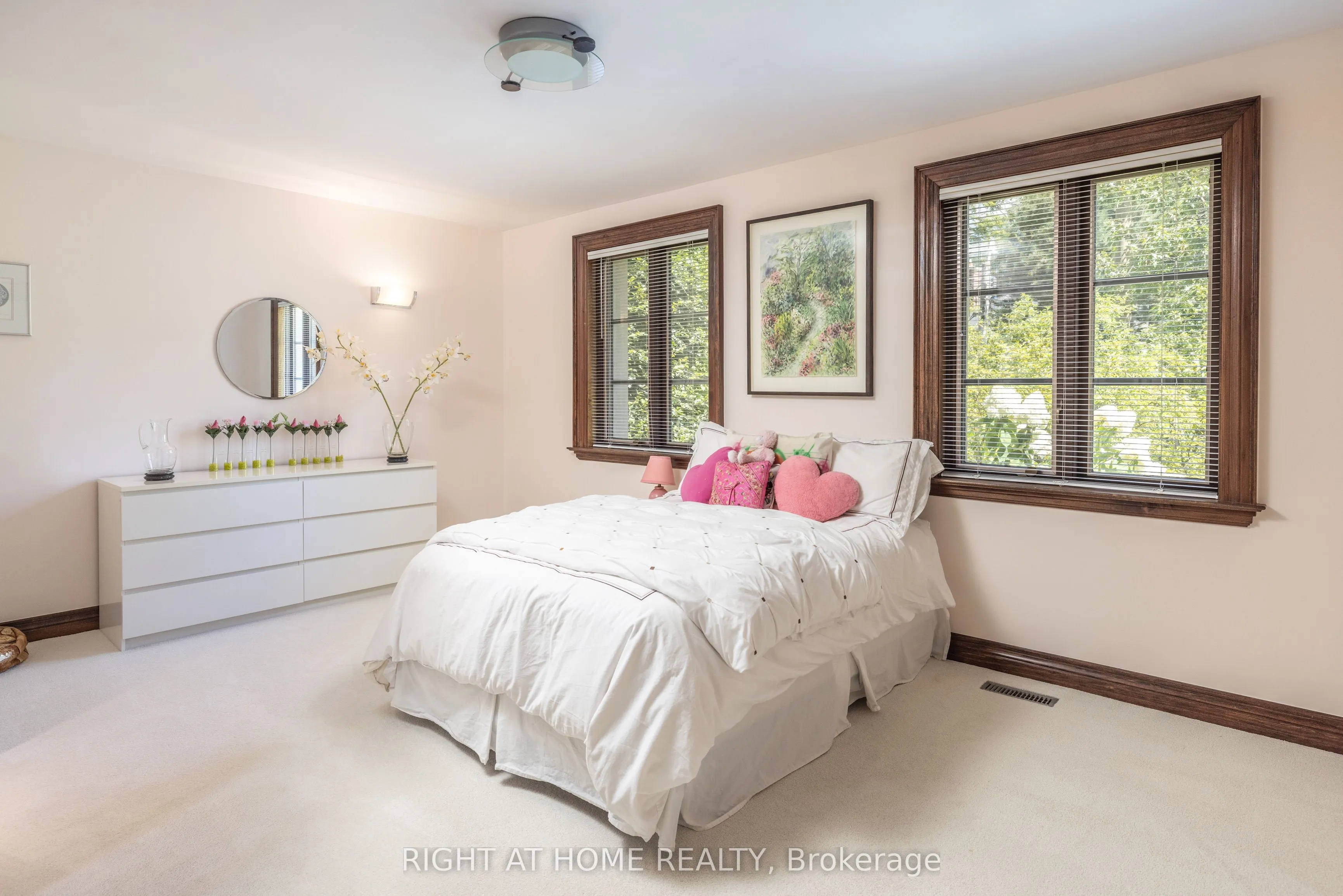 428 Russell Hill Road