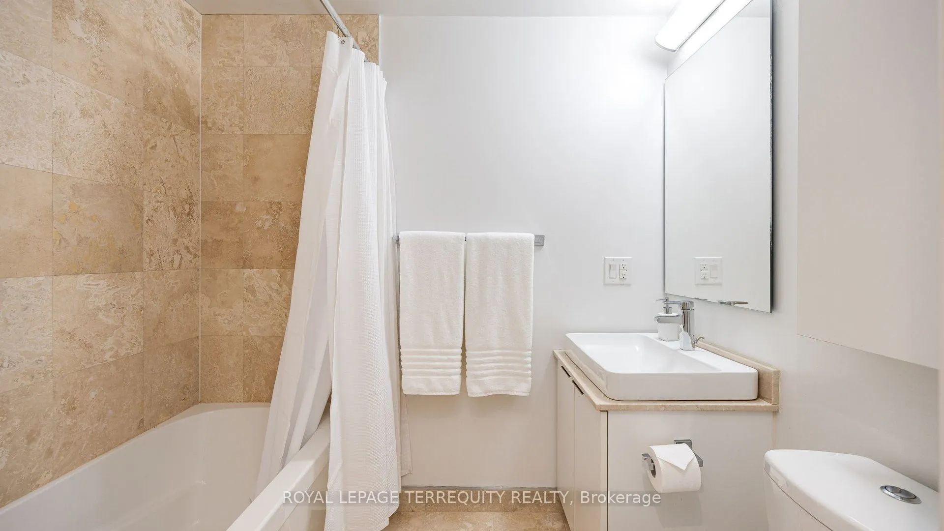 14 York Street #1101