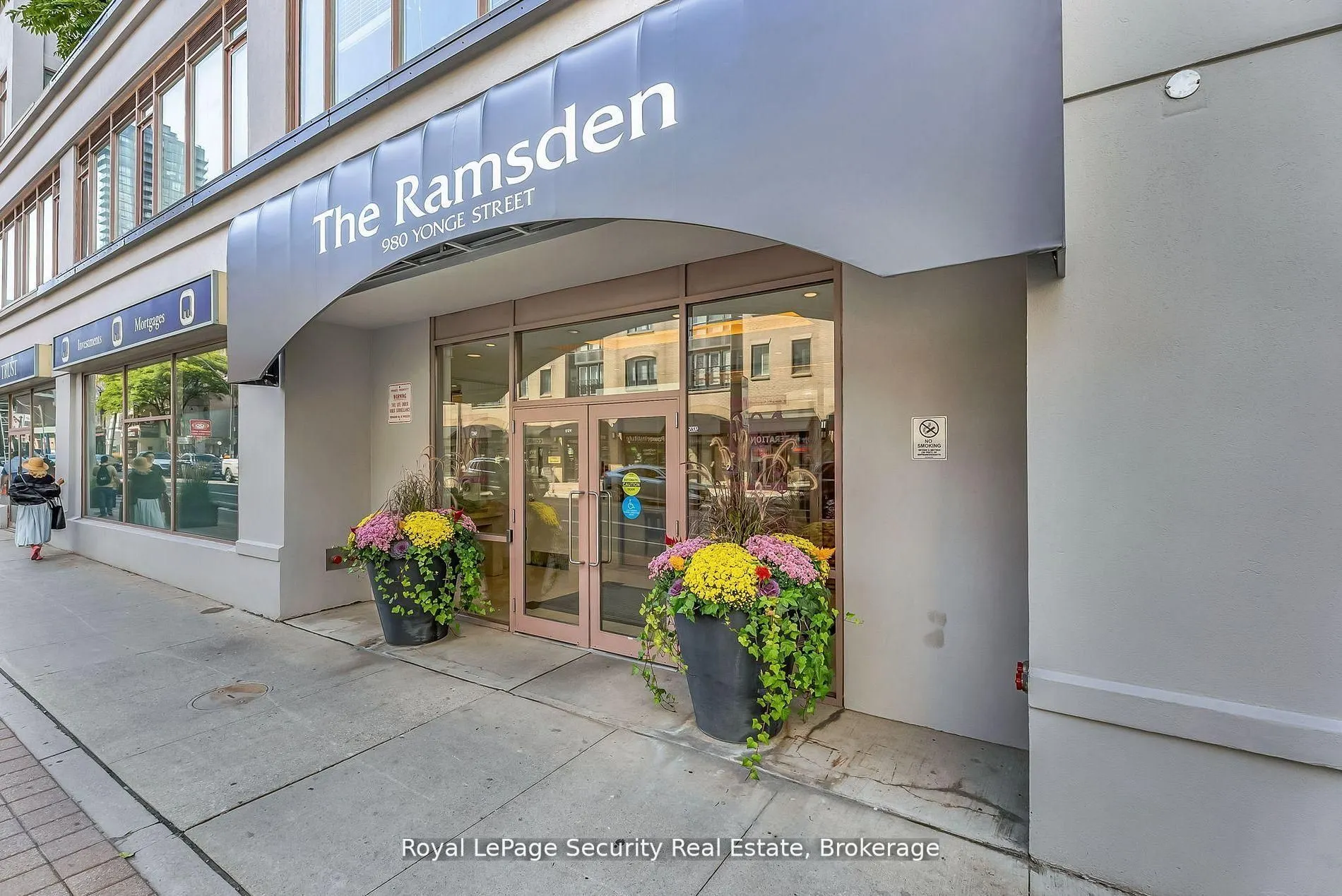 980 Yonge Street #403