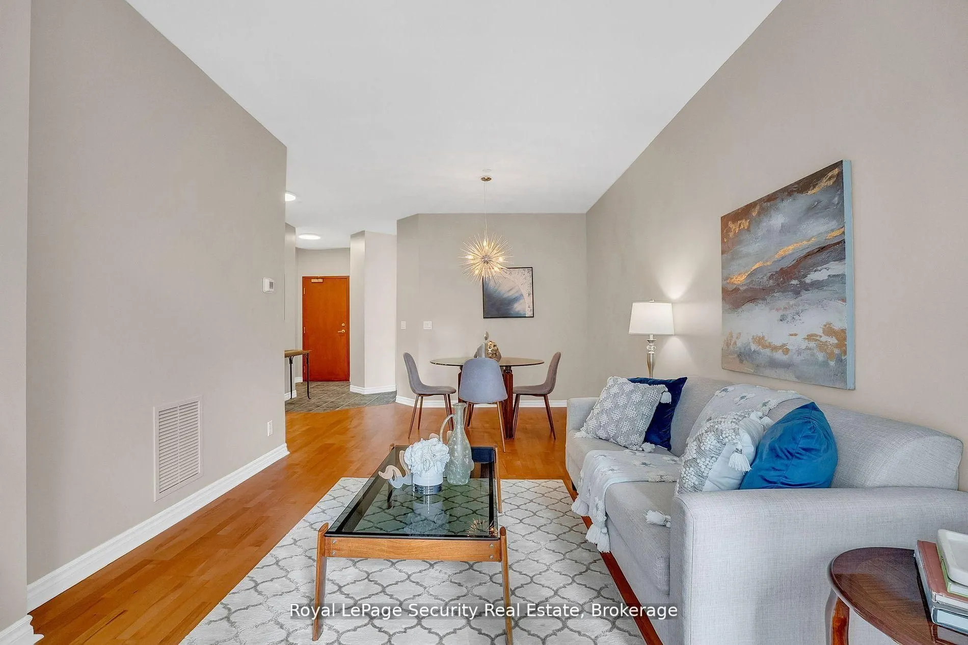 980 Yonge Street #403