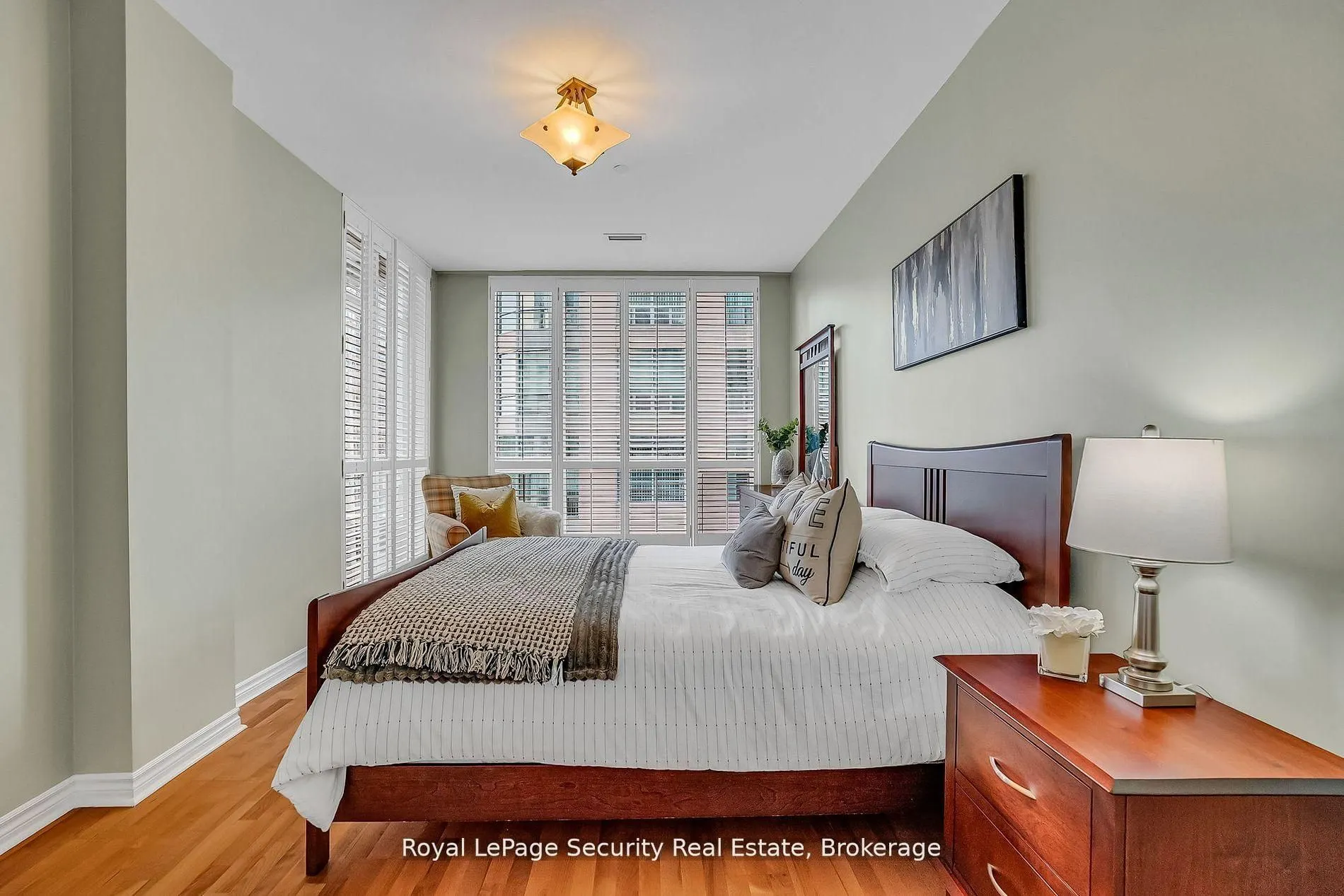 980 Yonge Street #403
