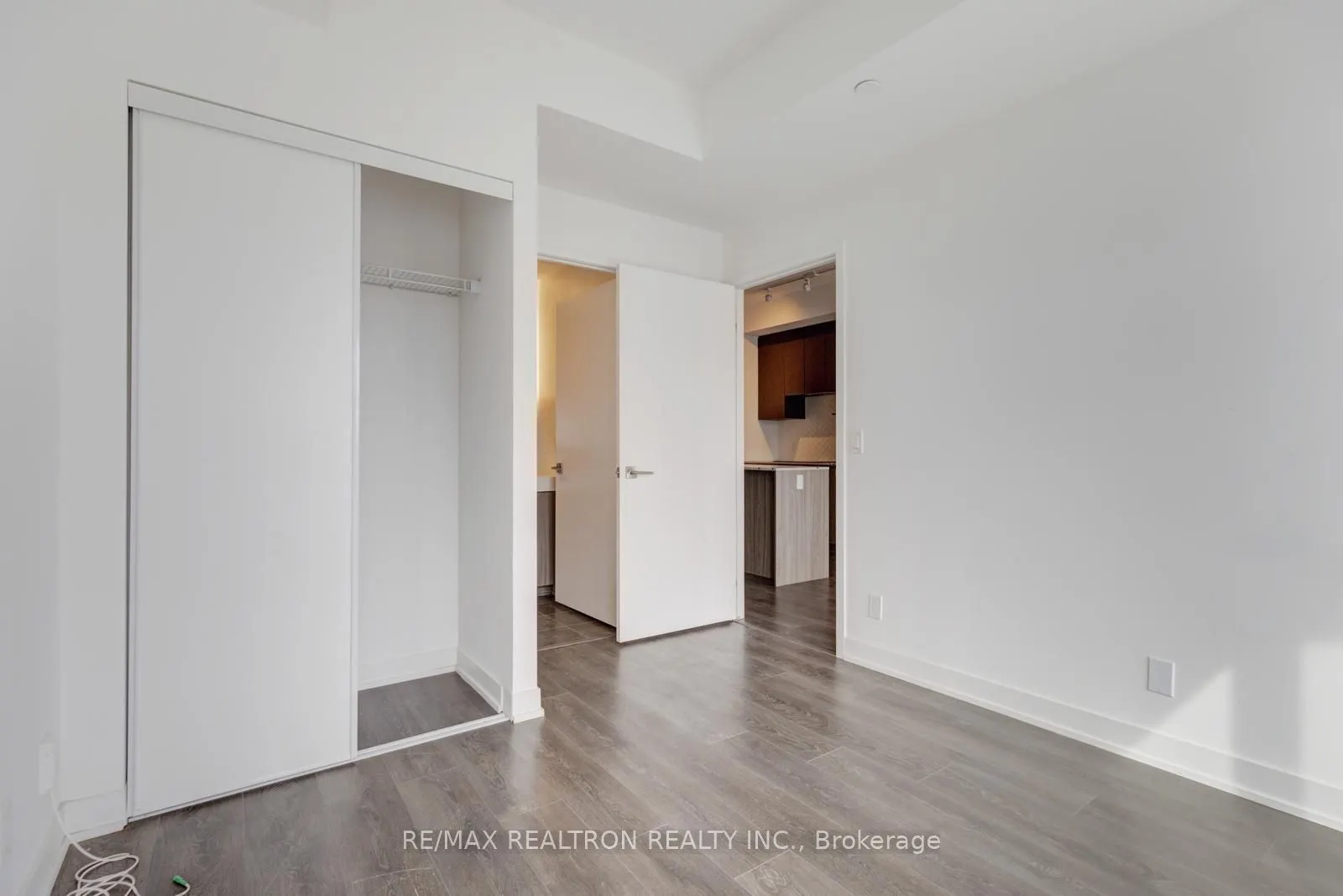 15 Holmes Avenue #1701