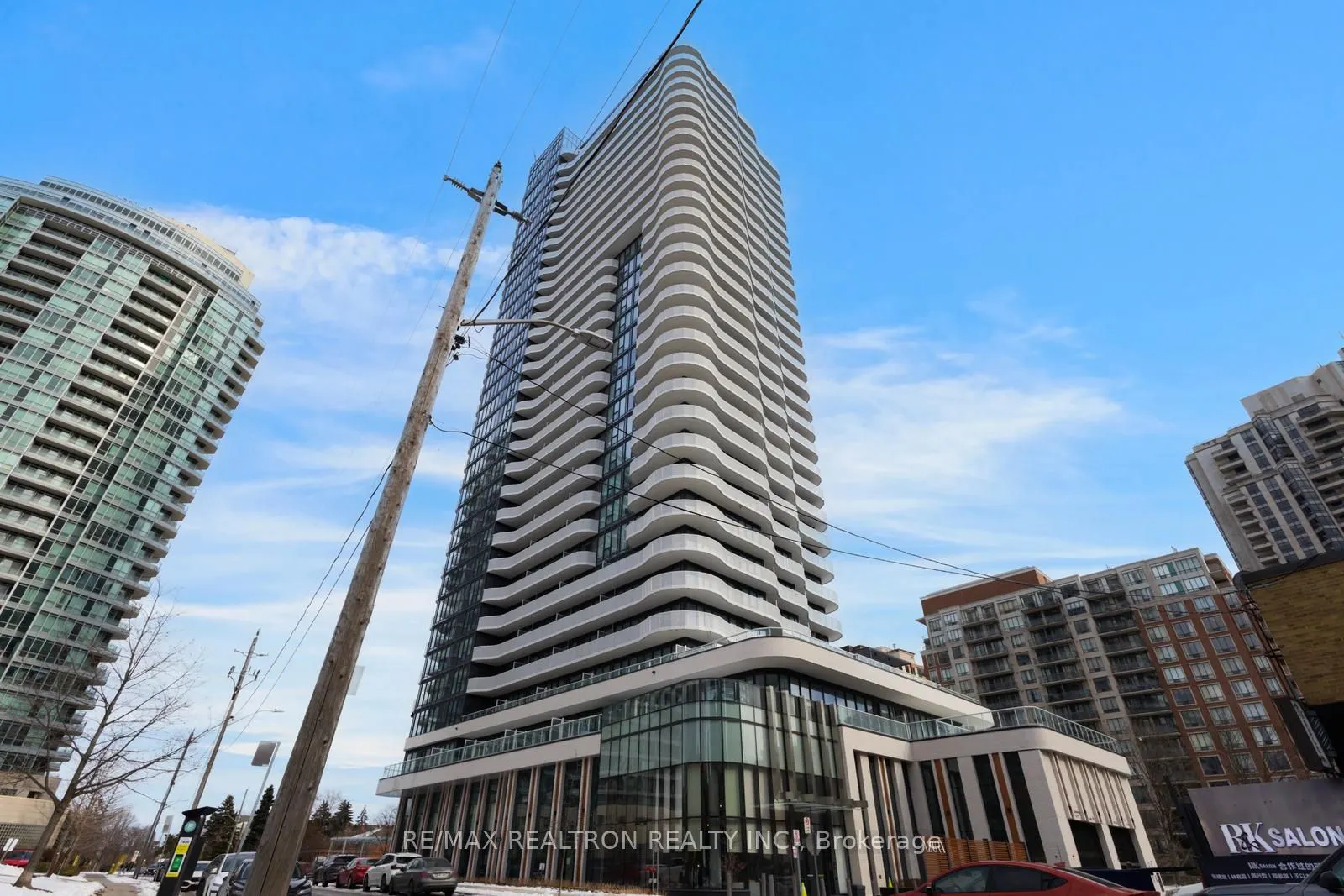 15 Holmes Avenue #1701