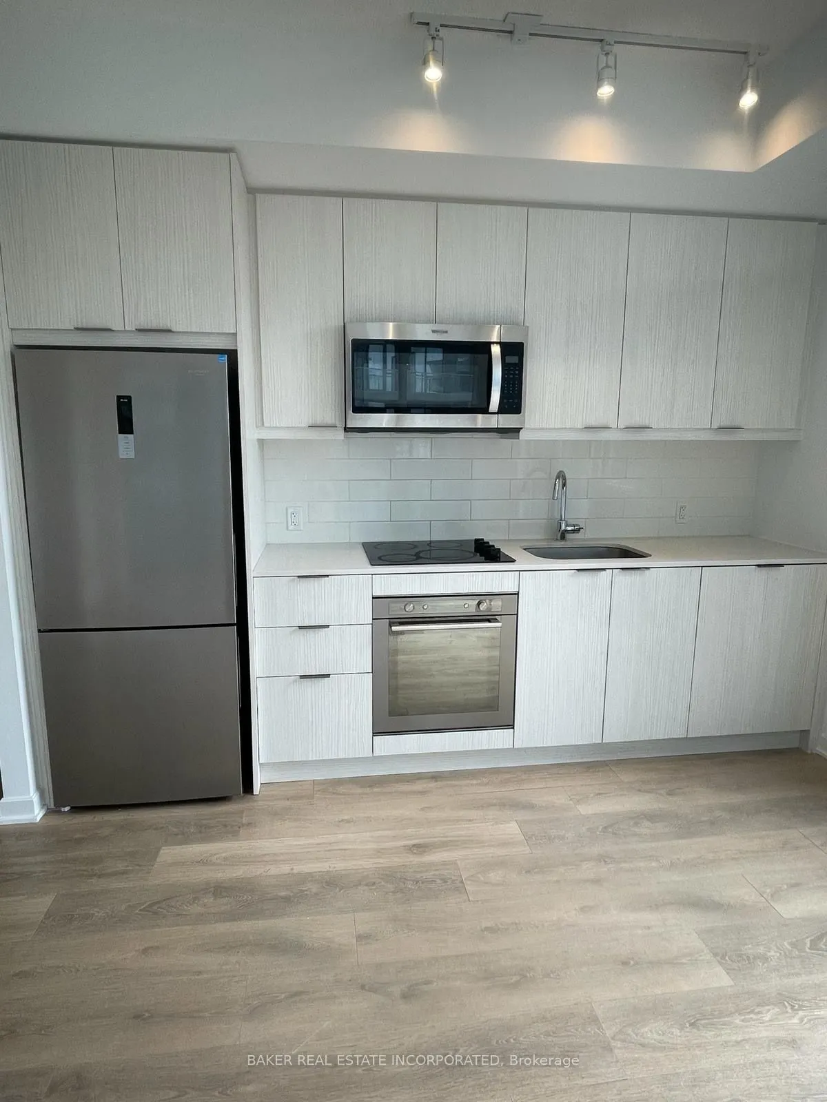38 Forest Manor Road #415