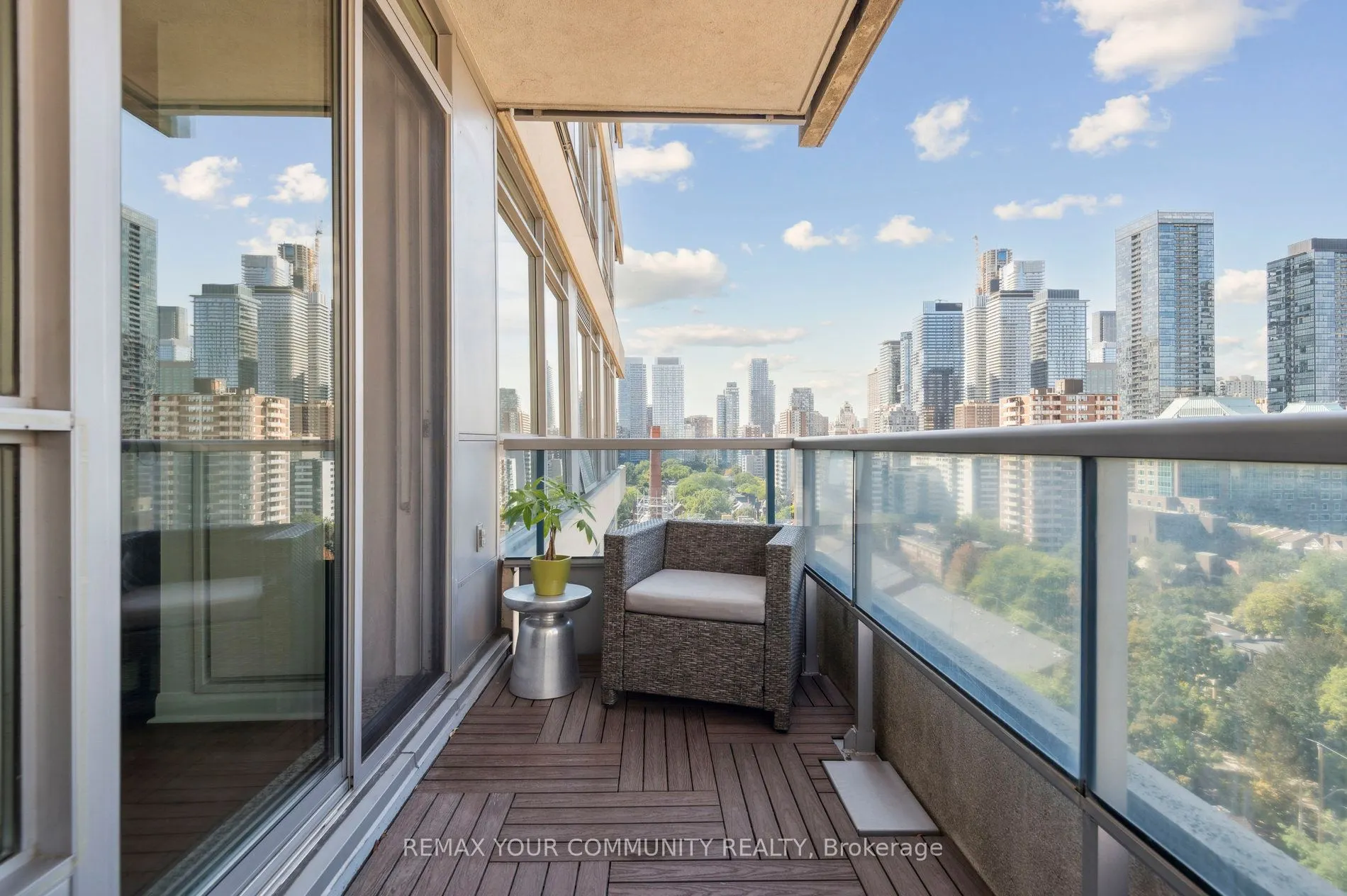 500 Sherbourne Street #1311