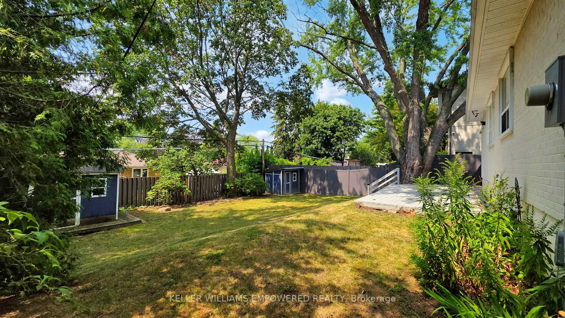 30 Paperbirch Drive