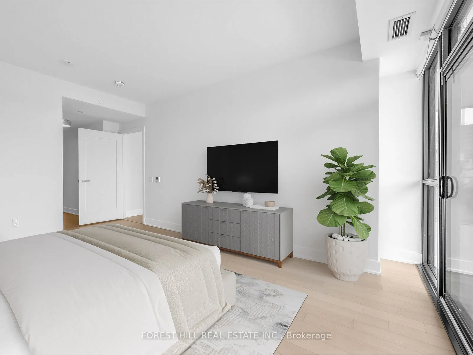 6 Jackes Avenue #513
