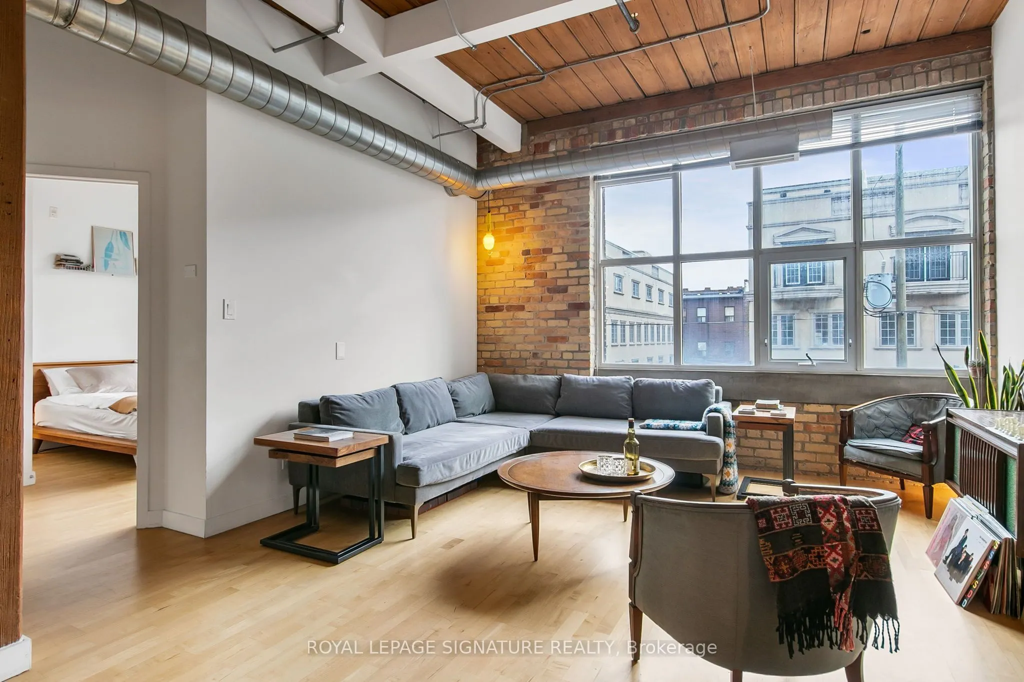 955 Queen Street W #316