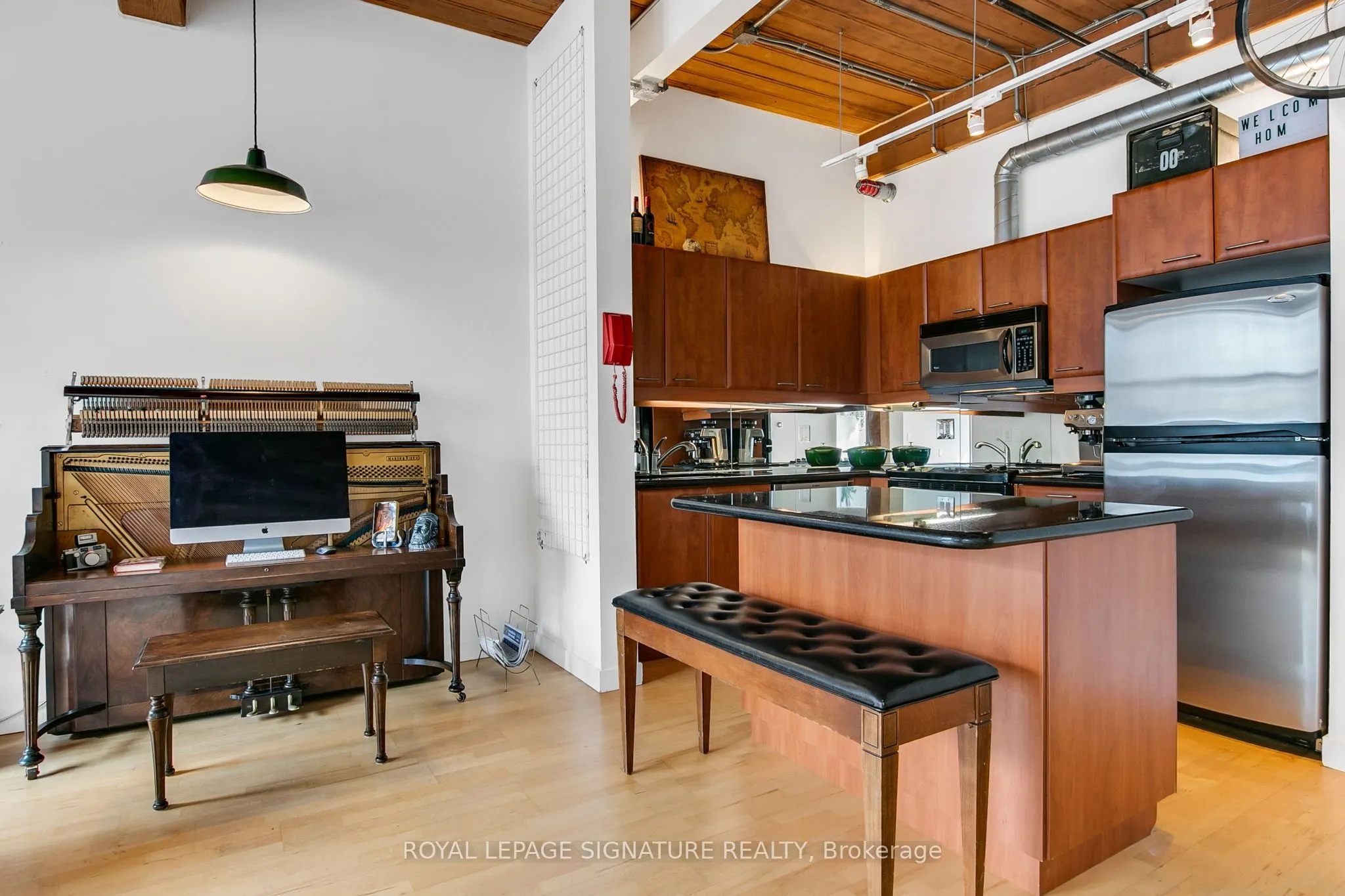 955 Queen Street W #316