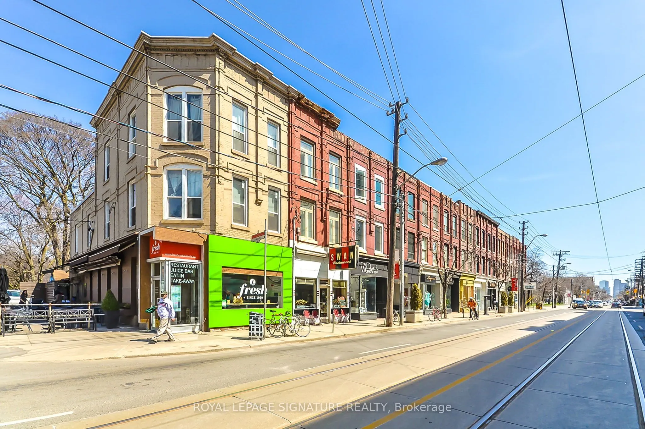 955 Queen Street W #316
