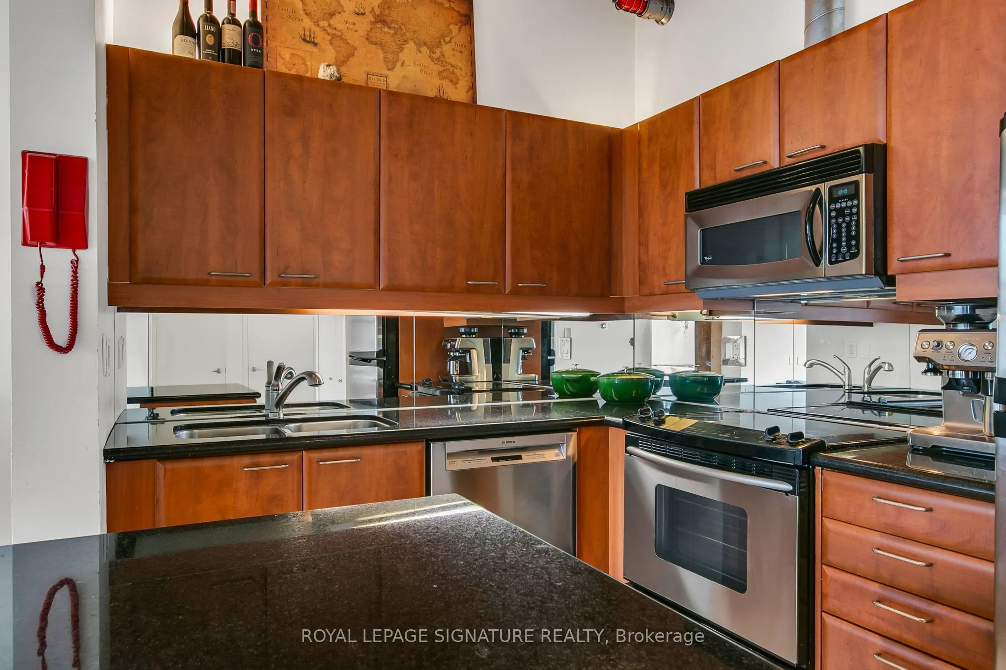 955 Queen Street W #316