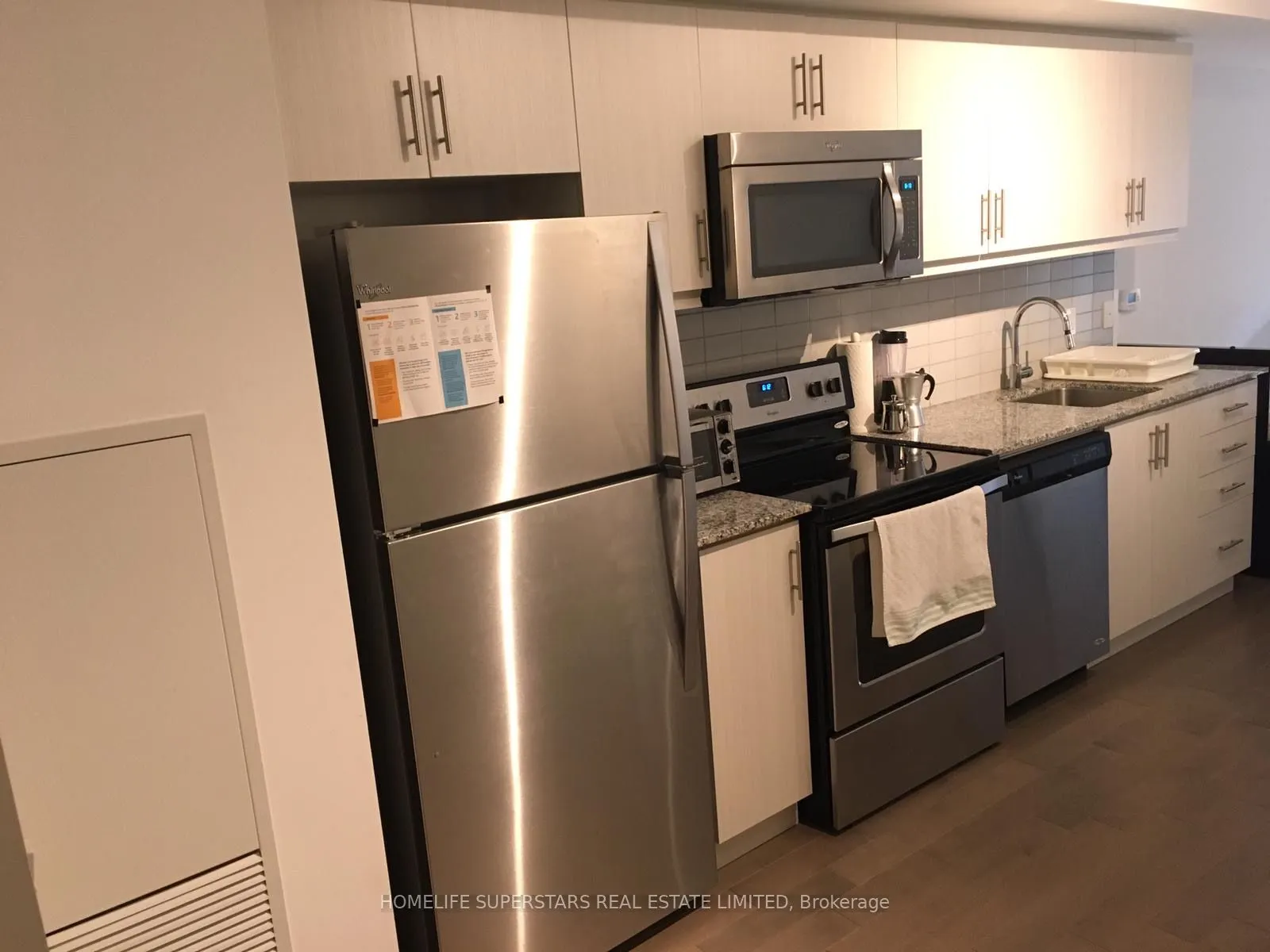10 Willison Square N #305
