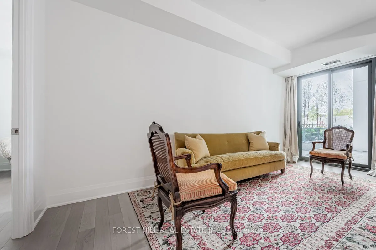 280 Howland Avenue #201