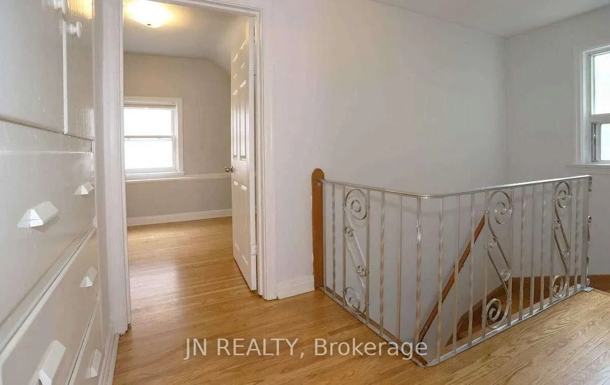 35 Anndale Drive