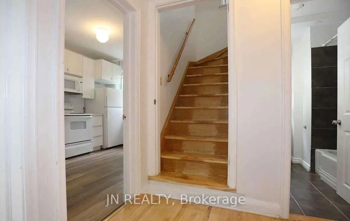 35 Anndale Drive