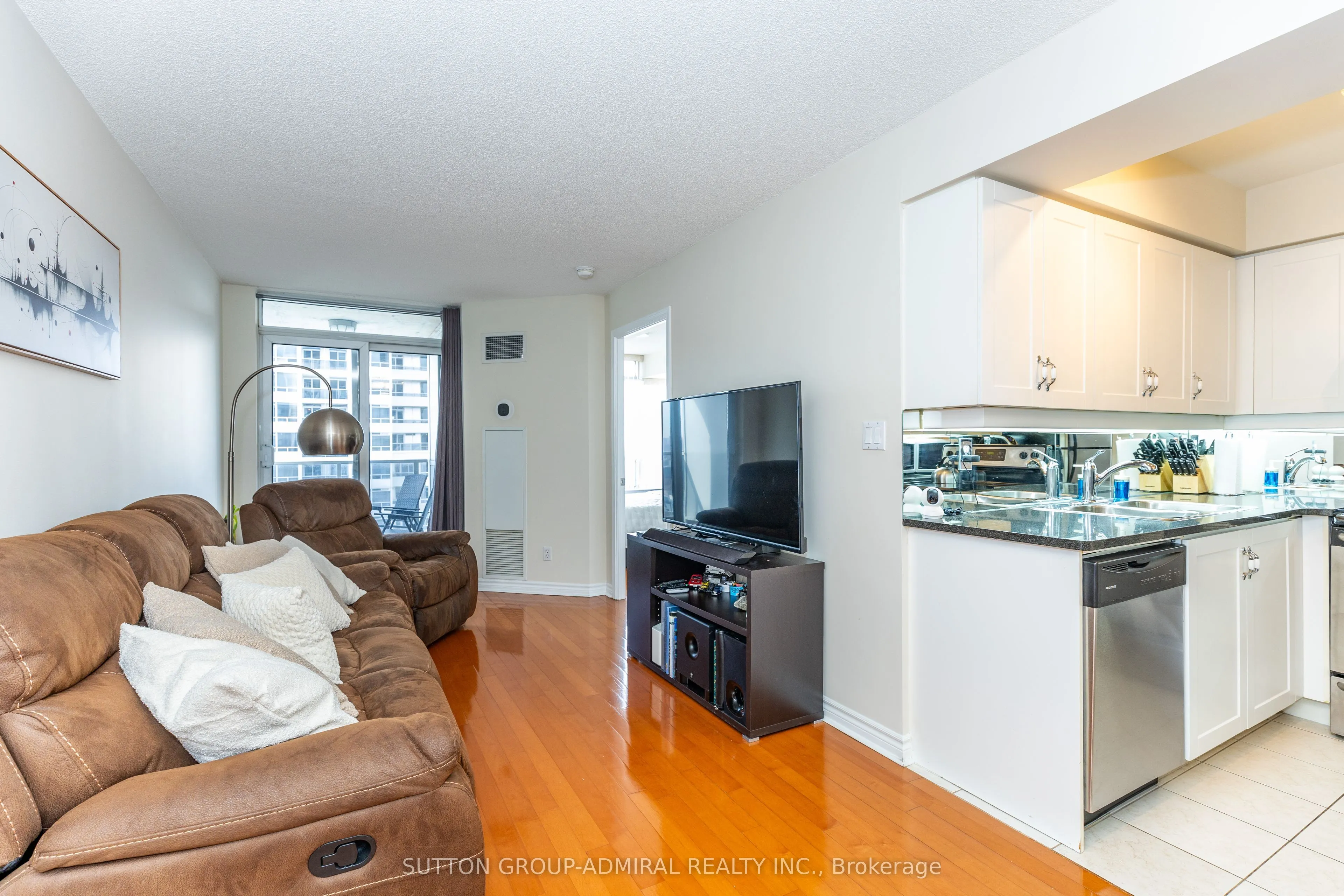 1 Rean Drive #1606