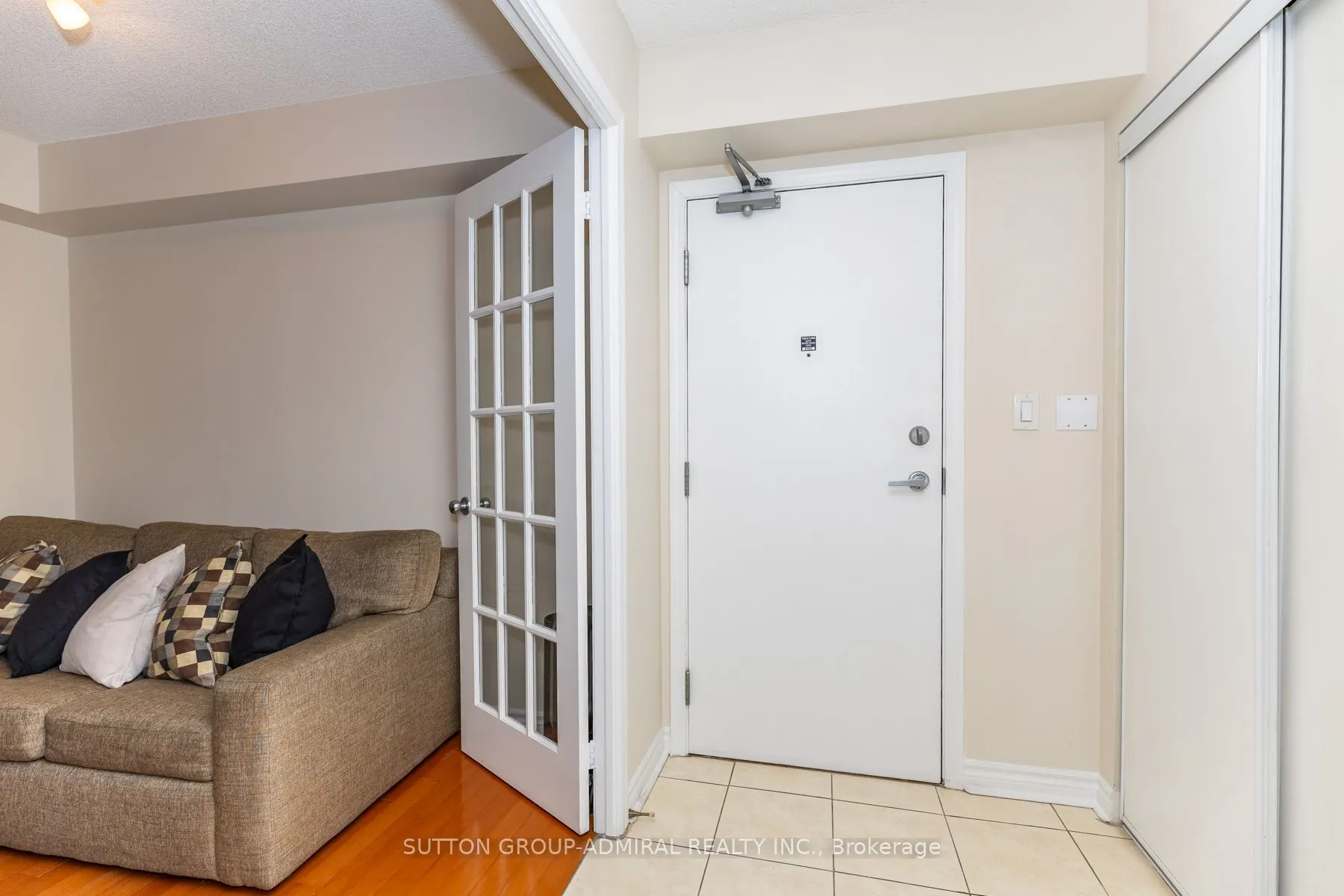 1 Rean Drive #1606