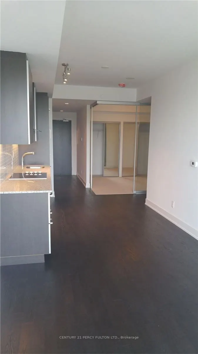 3018 Yonge Street #810