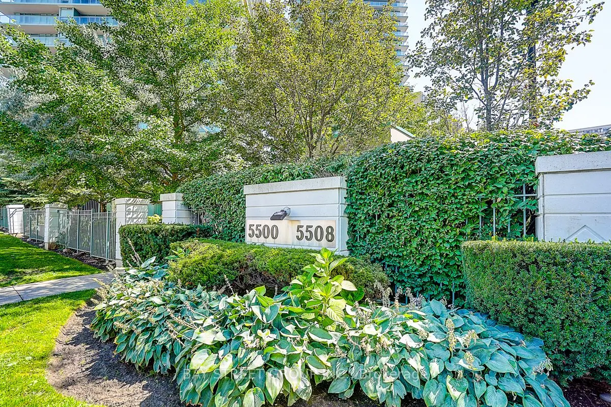 5500 Yonge Street #PH3