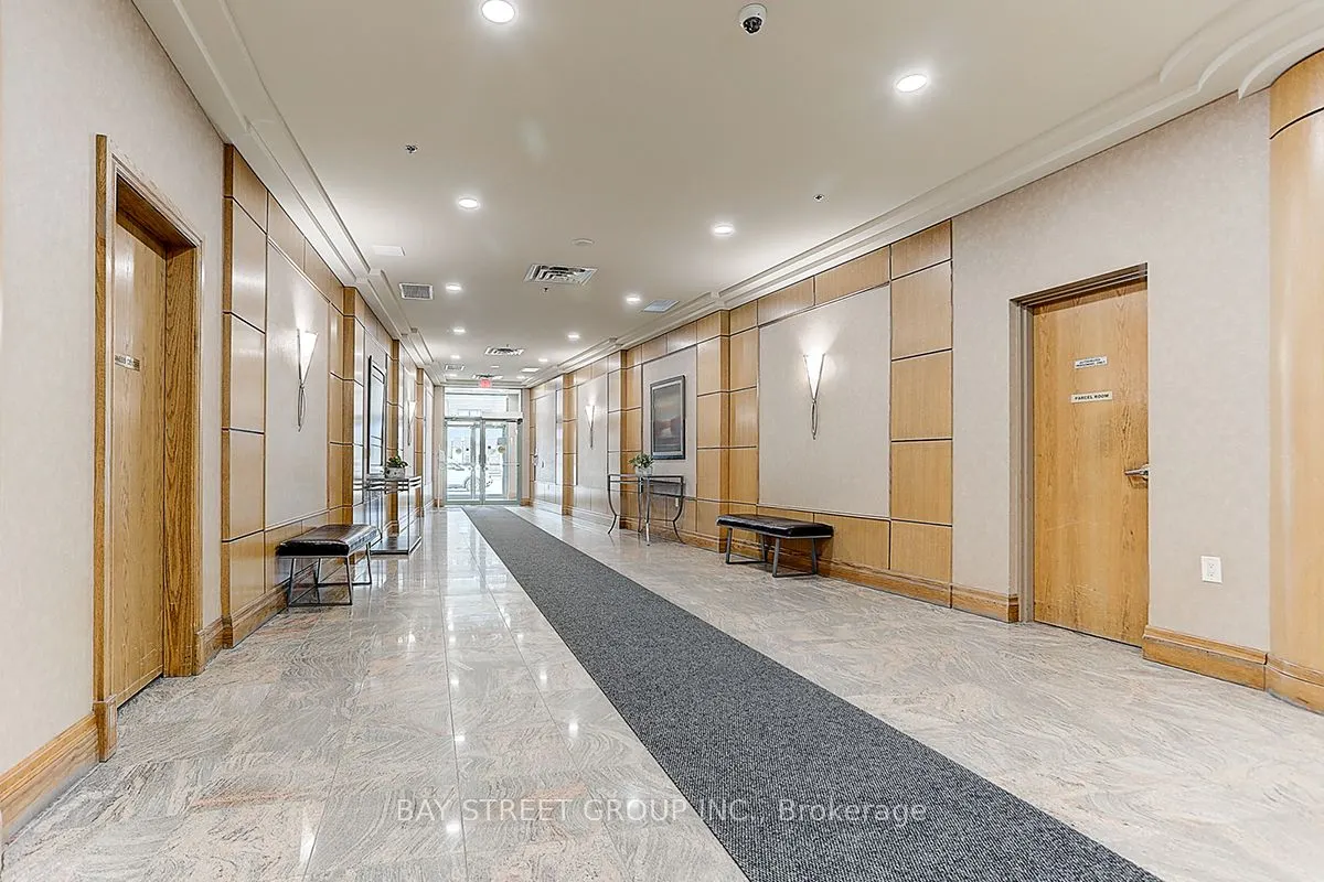 5500 Yonge Street #PH3