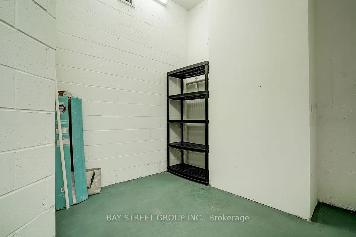5500 Yonge Street #PH3
