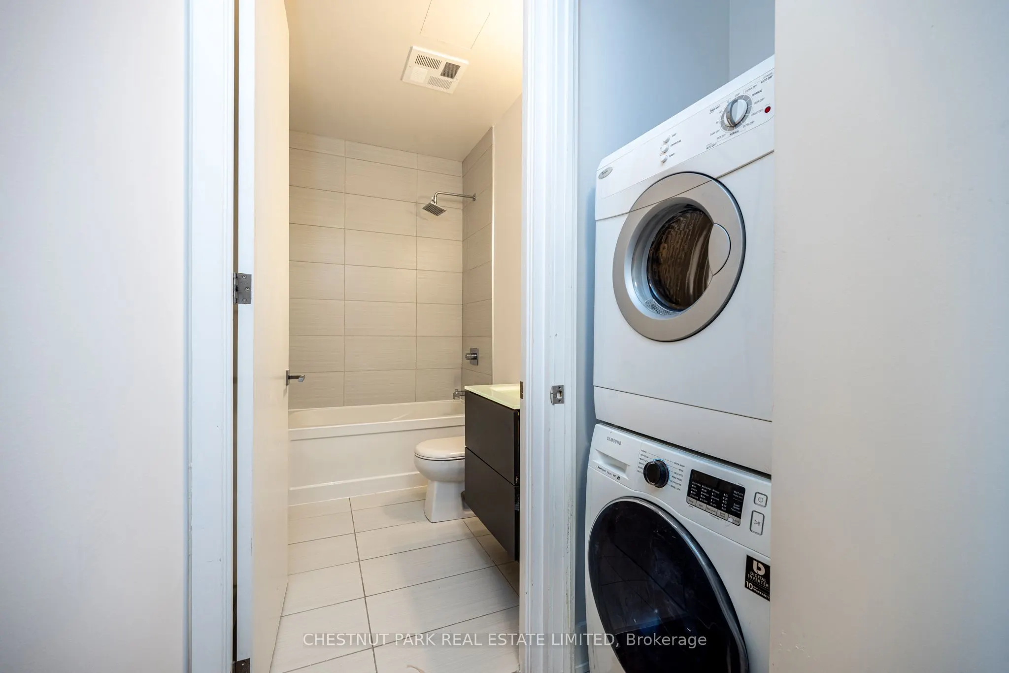 111 St Clair Avenue W #416