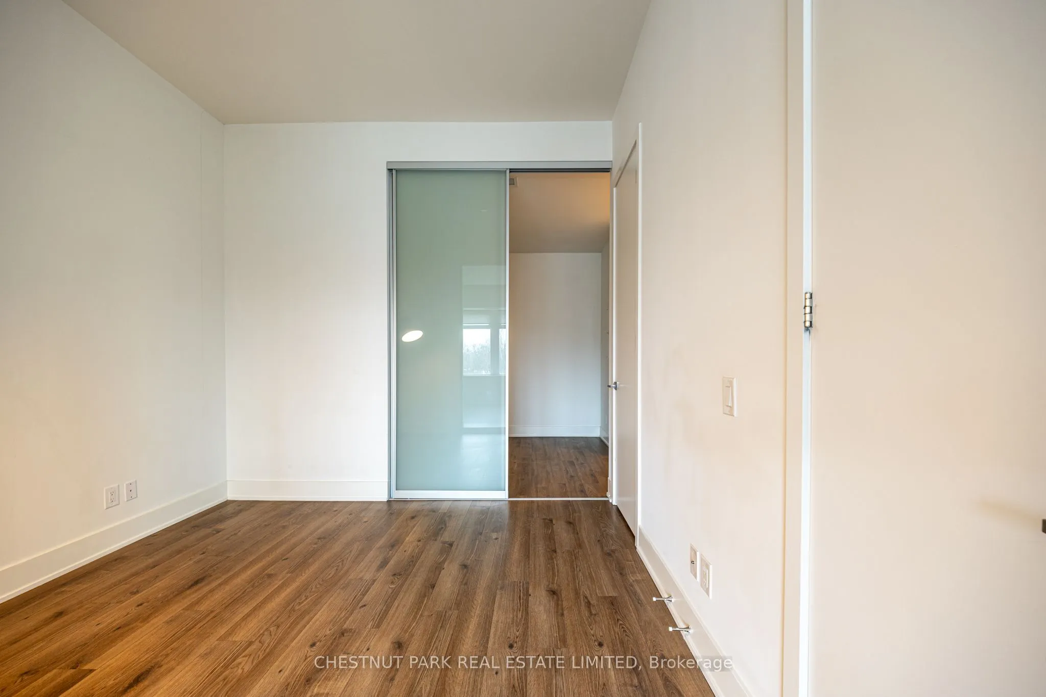 111 St Clair Avenue W #416