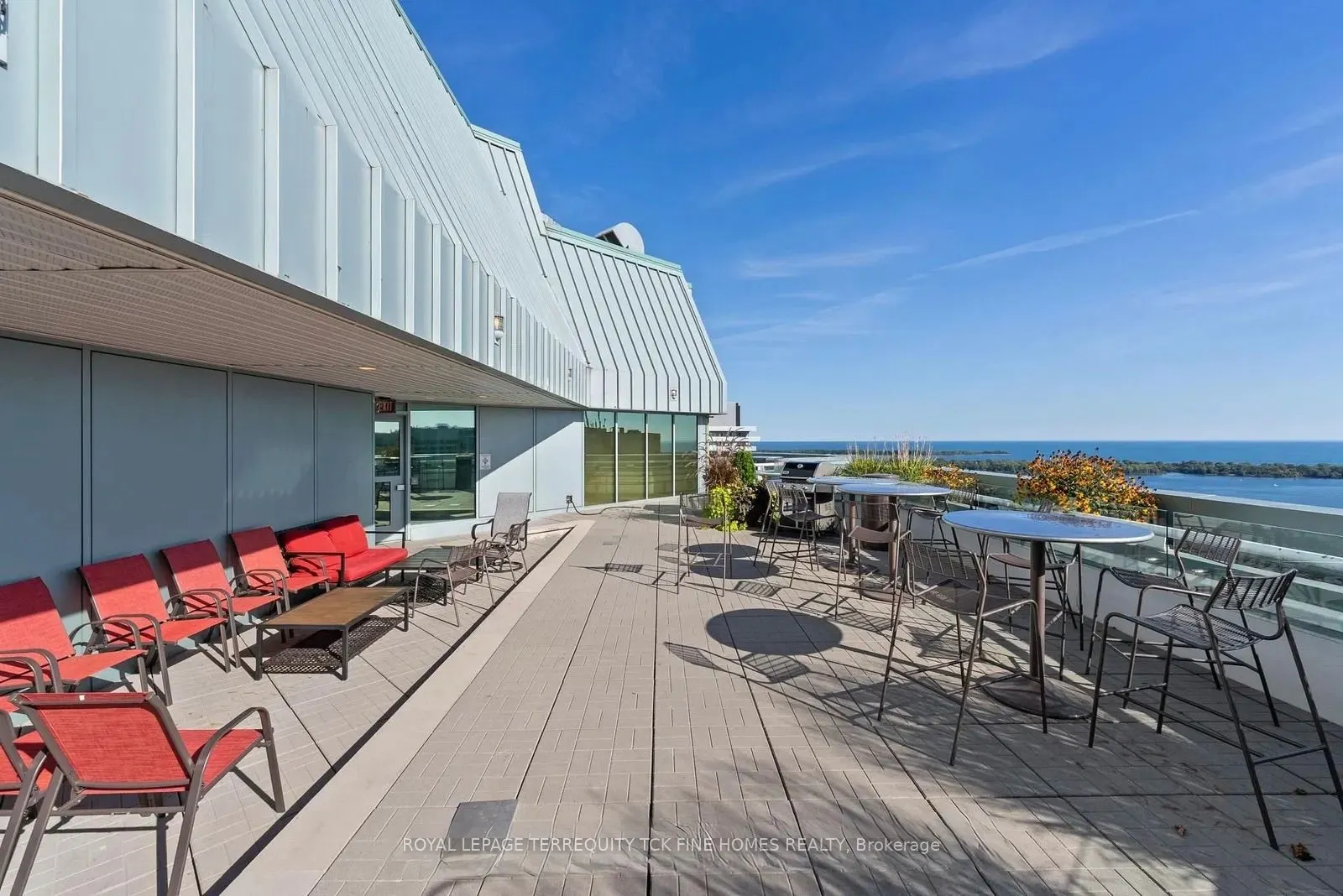 10 Yonge Street #2604