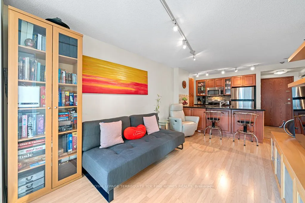 10 Yonge Street #2604
